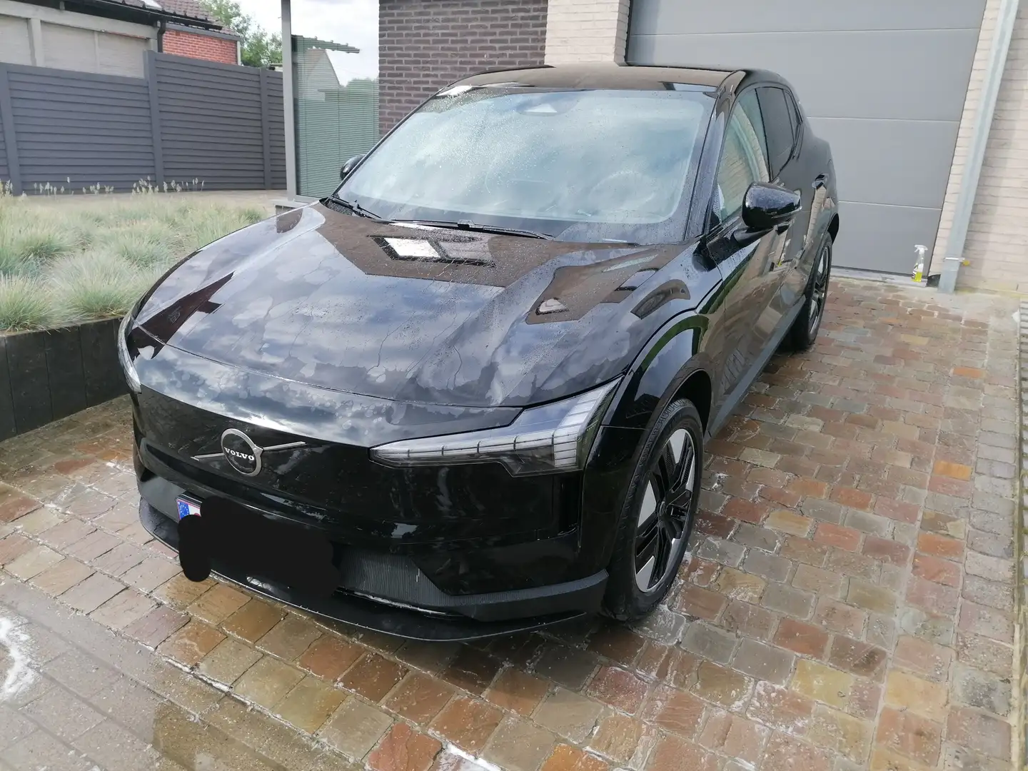 Volvo EX30 EX30 Single M. Extended Range RWD Core Negru - 1