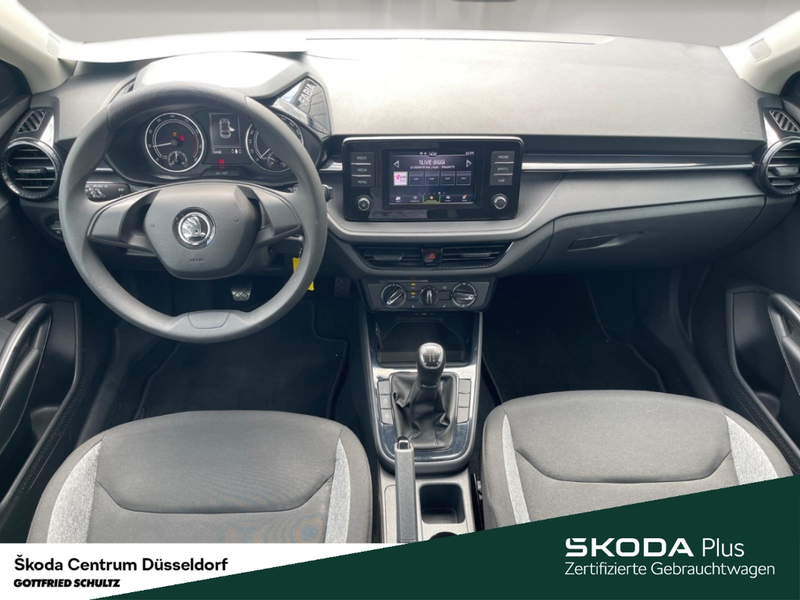 Skoda Fabia Active 1.0 TSI 5 Gang Apple CarPlay Android Auto S — photo 6