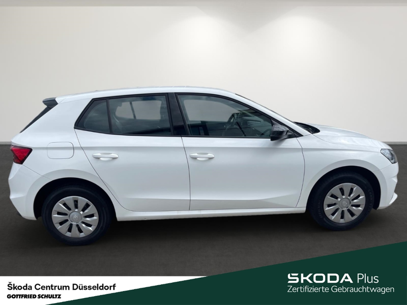 Skoda Fabia Active 1.0 TSI 5 Gang Apple CarPlay Android Auto S — photo 2