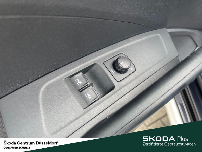 Skoda Fabia Active 1.0 TSI 5 Gang Apple CarPlay Android Auto S — photo 12