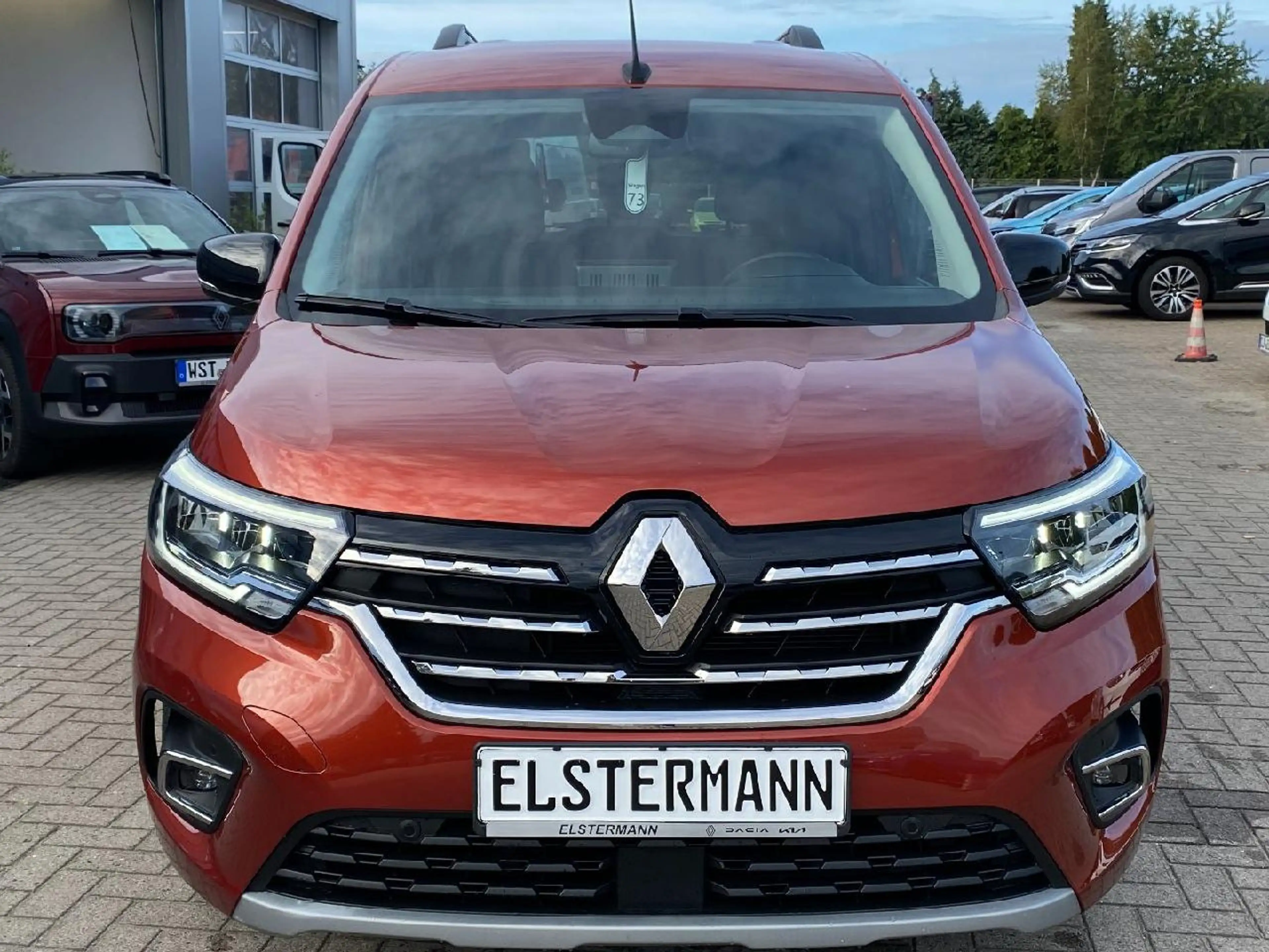 Renault Kangoo TCe 130 Intens AHK*SHZ*Navi*CarPlay*AndroidAuto — photo 2