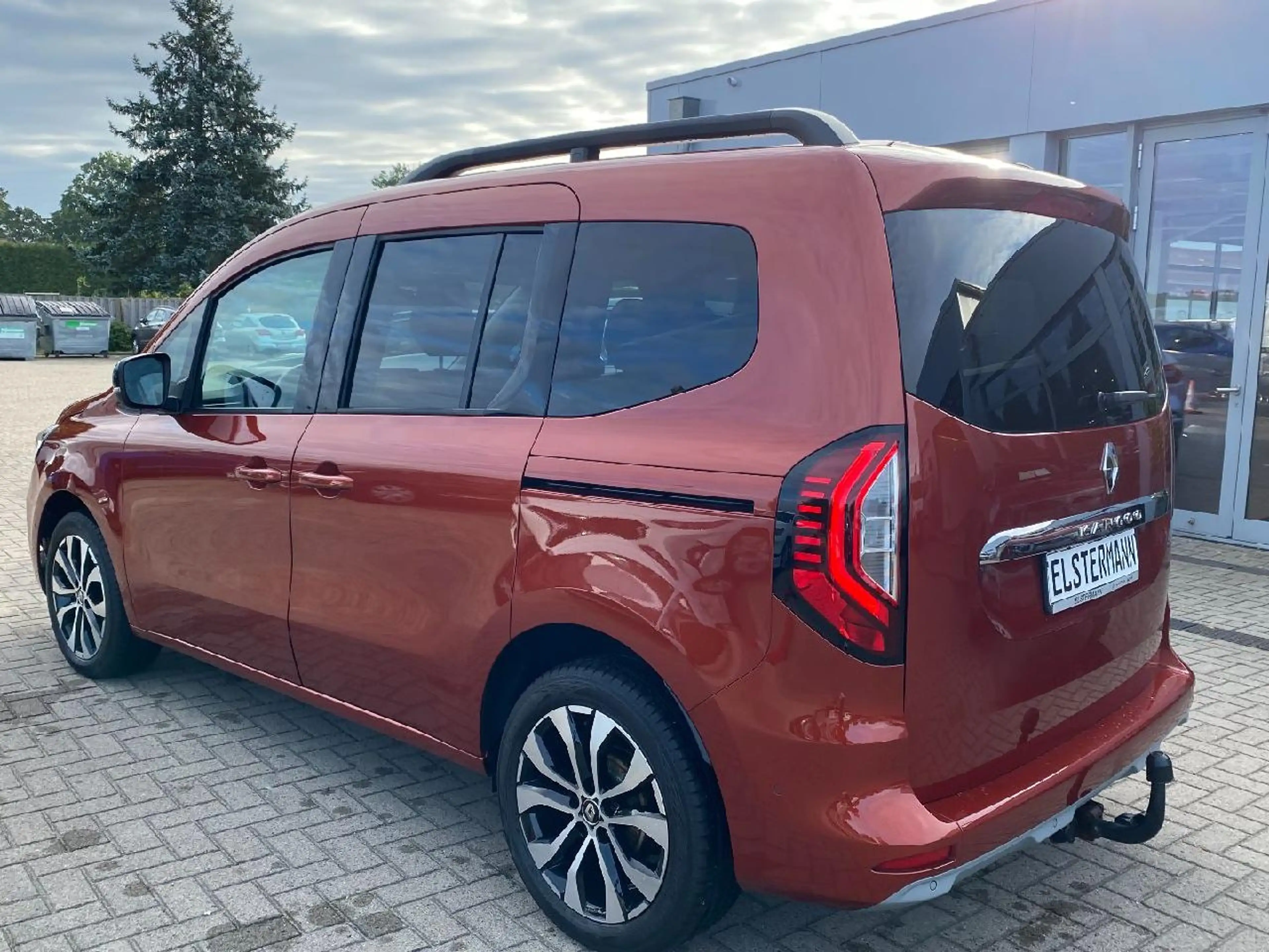 Renault Kangoo TCe 130 Intens AHK*SHZ*Navi*CarPlay*AndroidAuto — photo 7