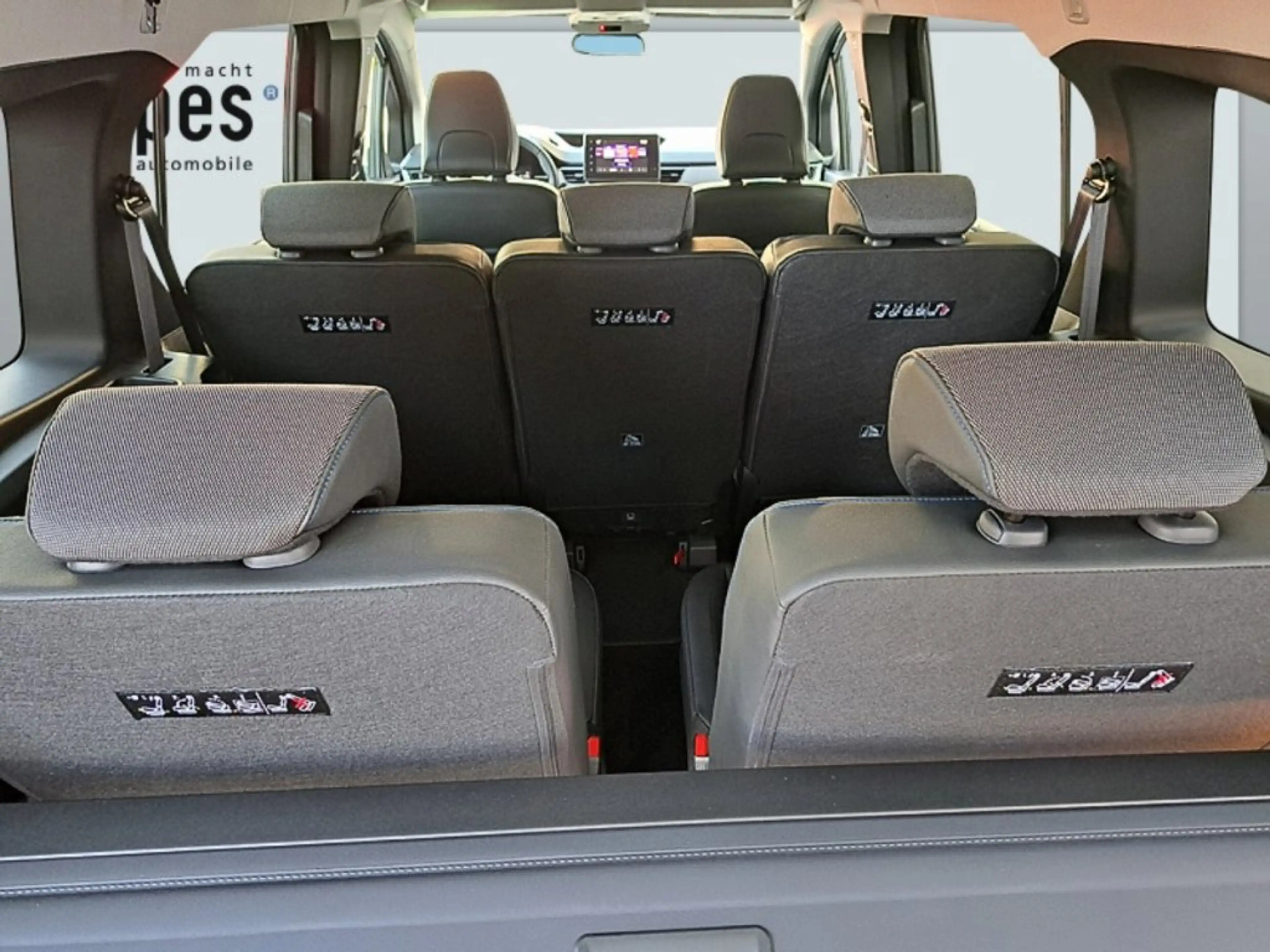 Nissan Townstar TEKNA EVALIA 1.3 DIG-T 130PS 6MT L2 7-SITZER — photo 8
