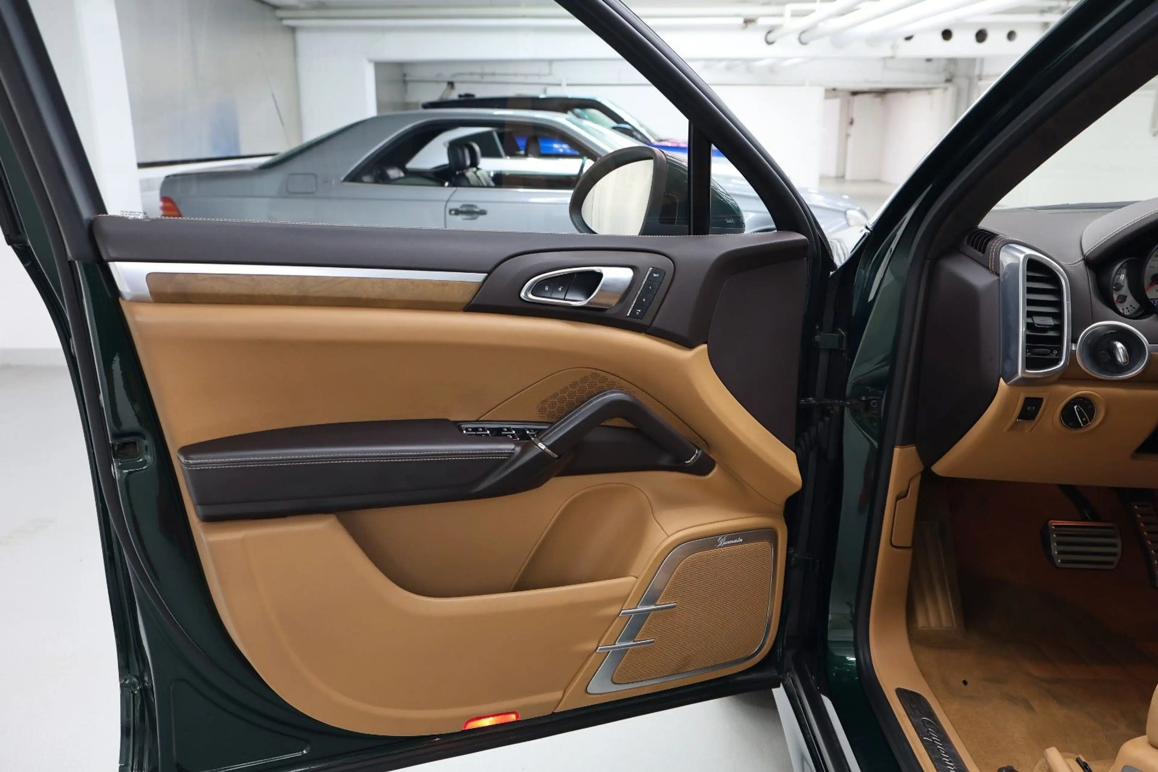 Porsche Cayenne Turbo  PCCB Burmester 18 Wege  Voll — photo 14