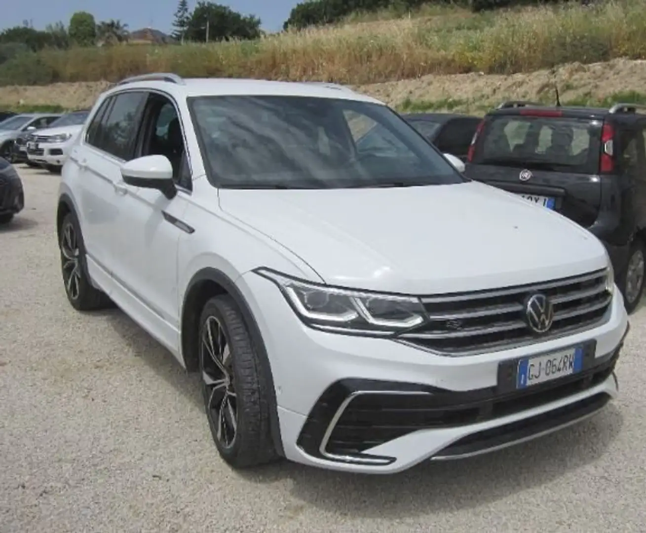 Volkswagen Tiguan 1.5 tsi R-Line 150cv dsg Bianco - 2