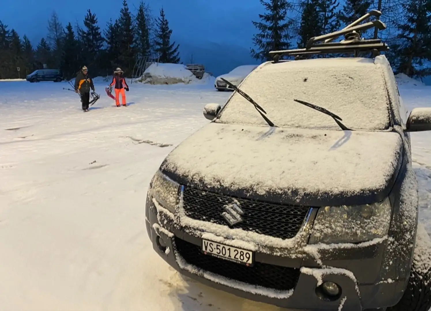 Suzuki Grand Vitara 2.4L JLX-E City Šedá - 1