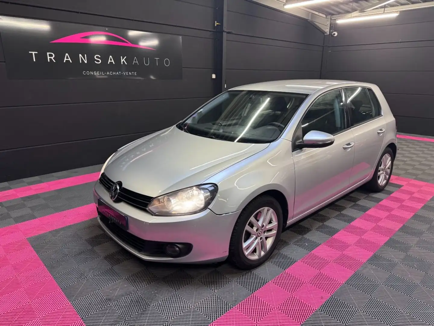 Volkswagen Golf 1.4 TSI 160 Confortline DSG7 Gris - 1