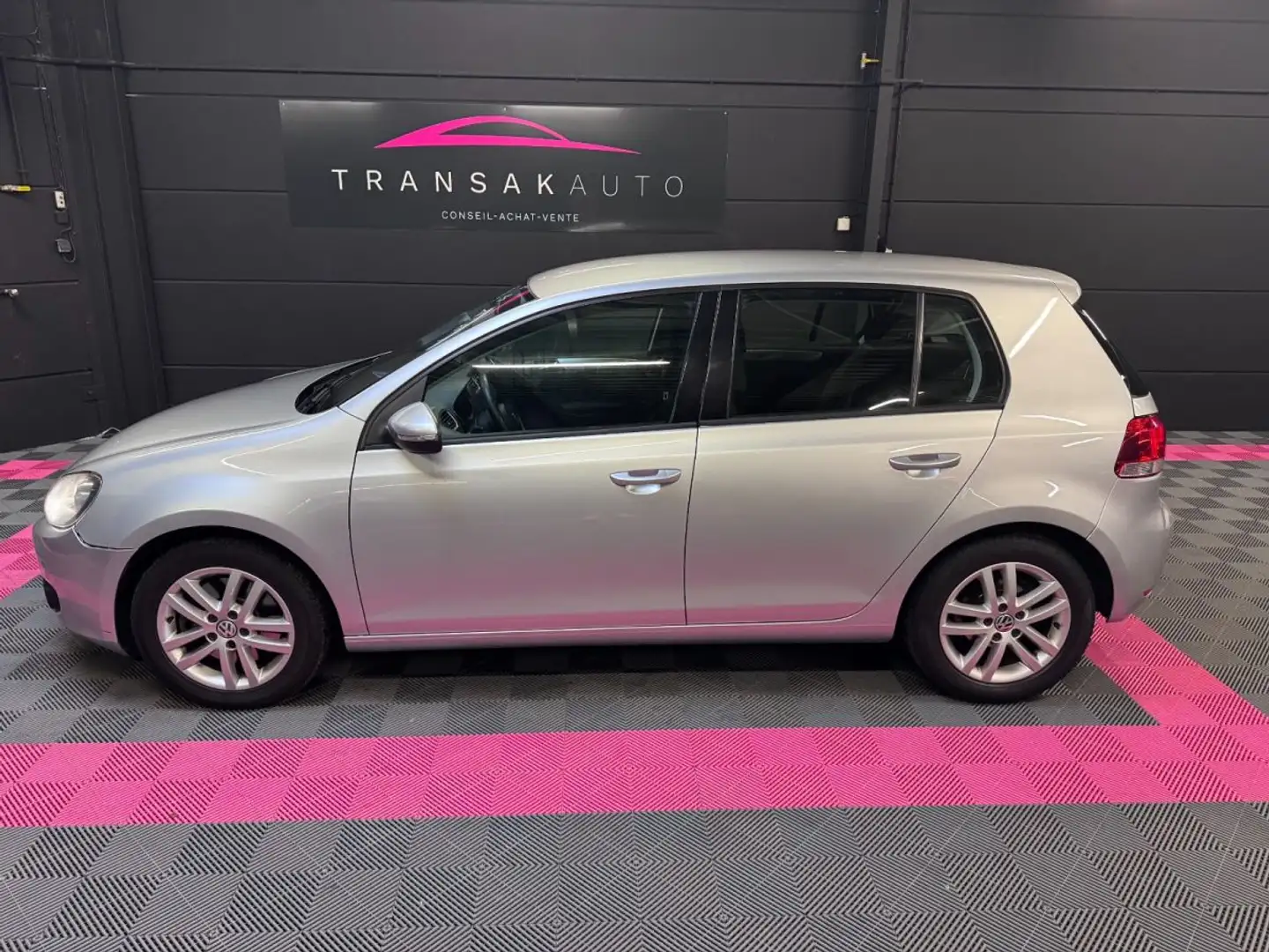 Volkswagen Golf 1.4 TSI 160 Confortline DSG7 Gris - 2