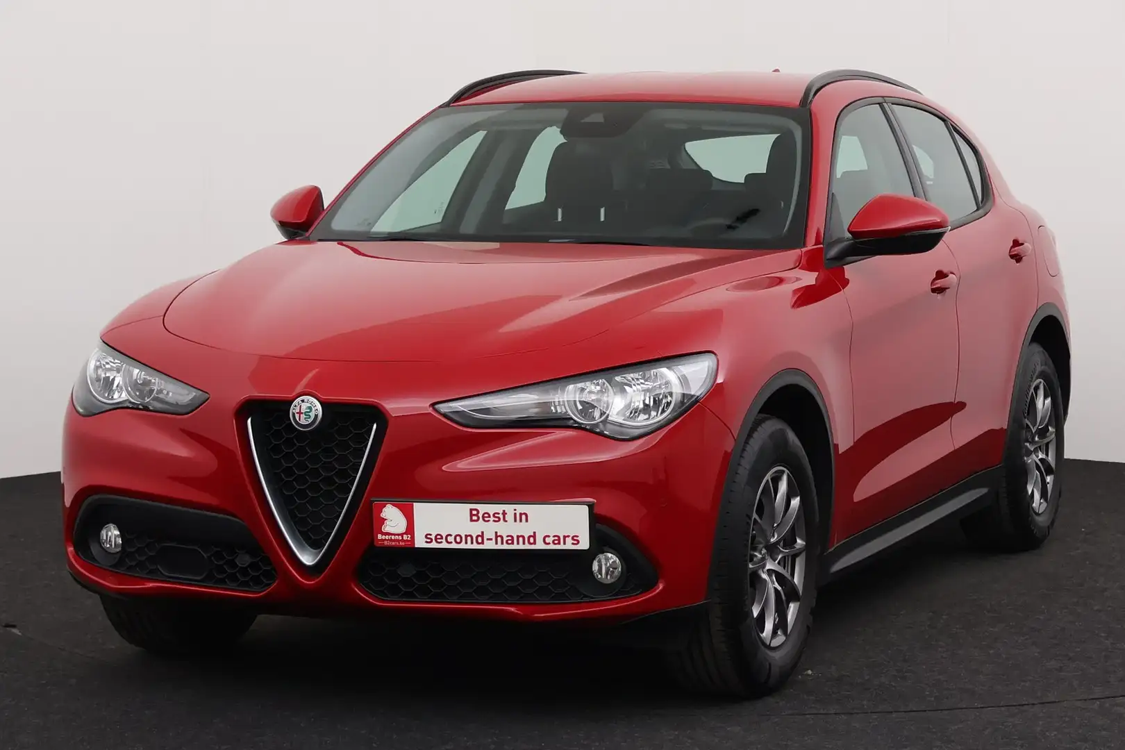 Alfa Romeo Stelvio 2.2d RWD + A/T + GPS + CAMERA + PDC + CRUISE + ALU - 1