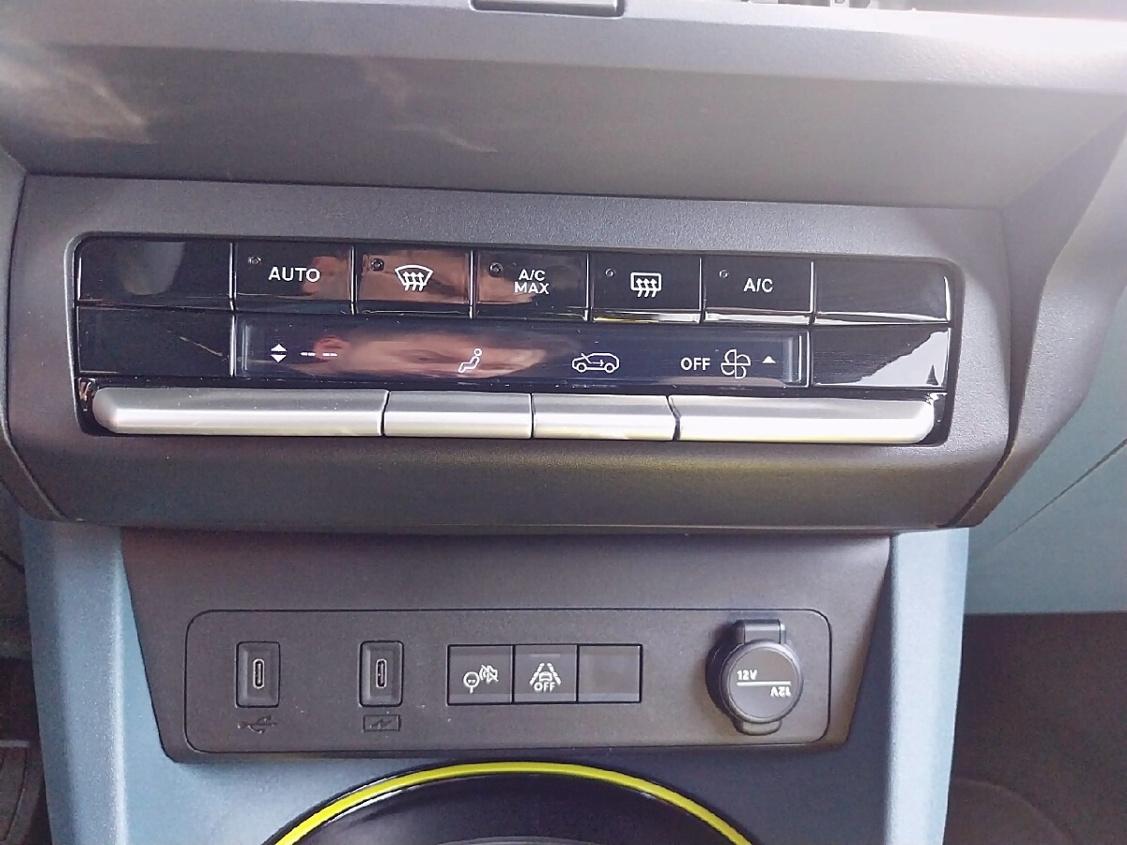 Fiat Grande Panda PANDA LA PRIMA — photo 14