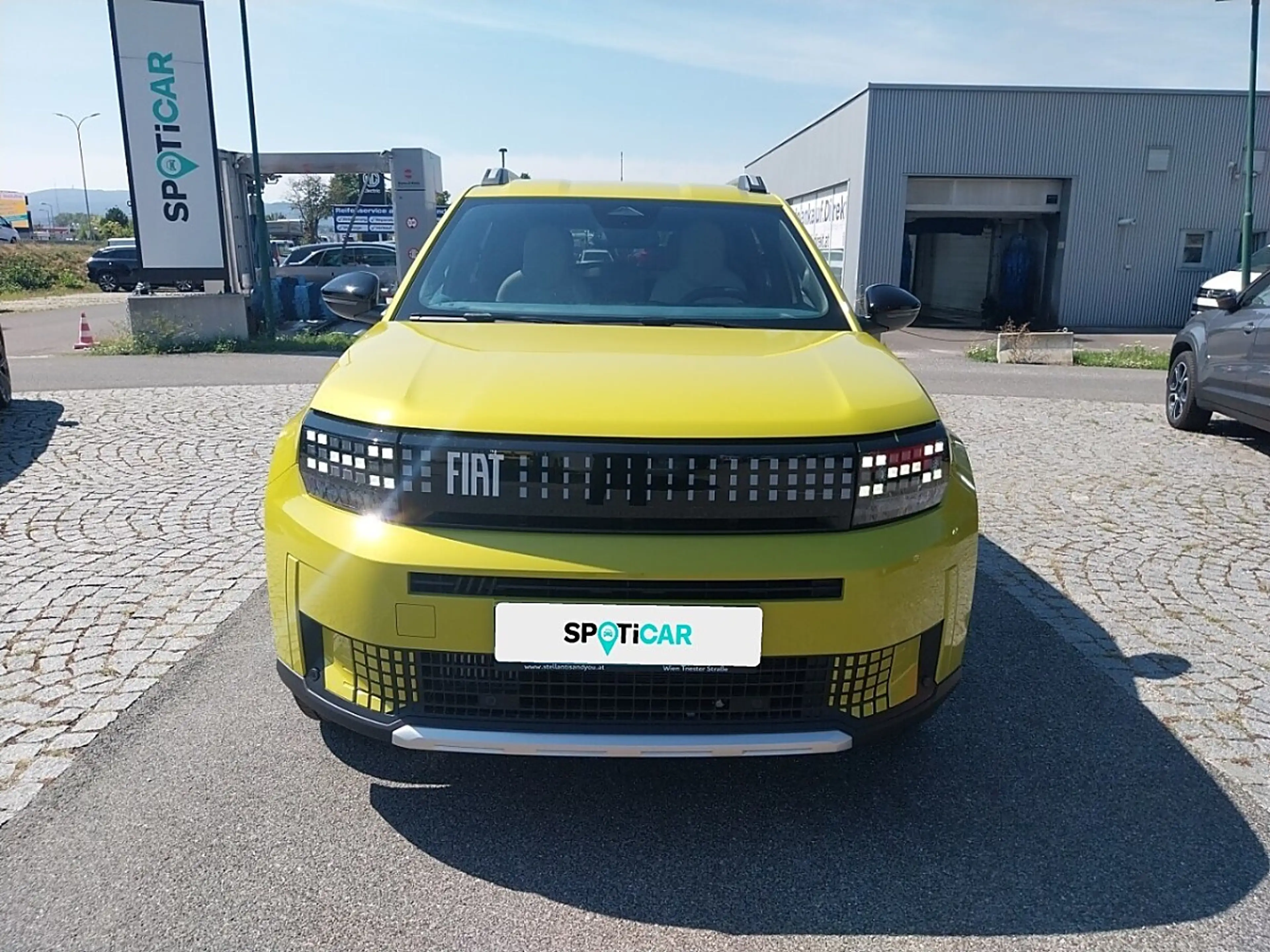 Fiat Grande Panda PANDA LA PRIMA — photo 2