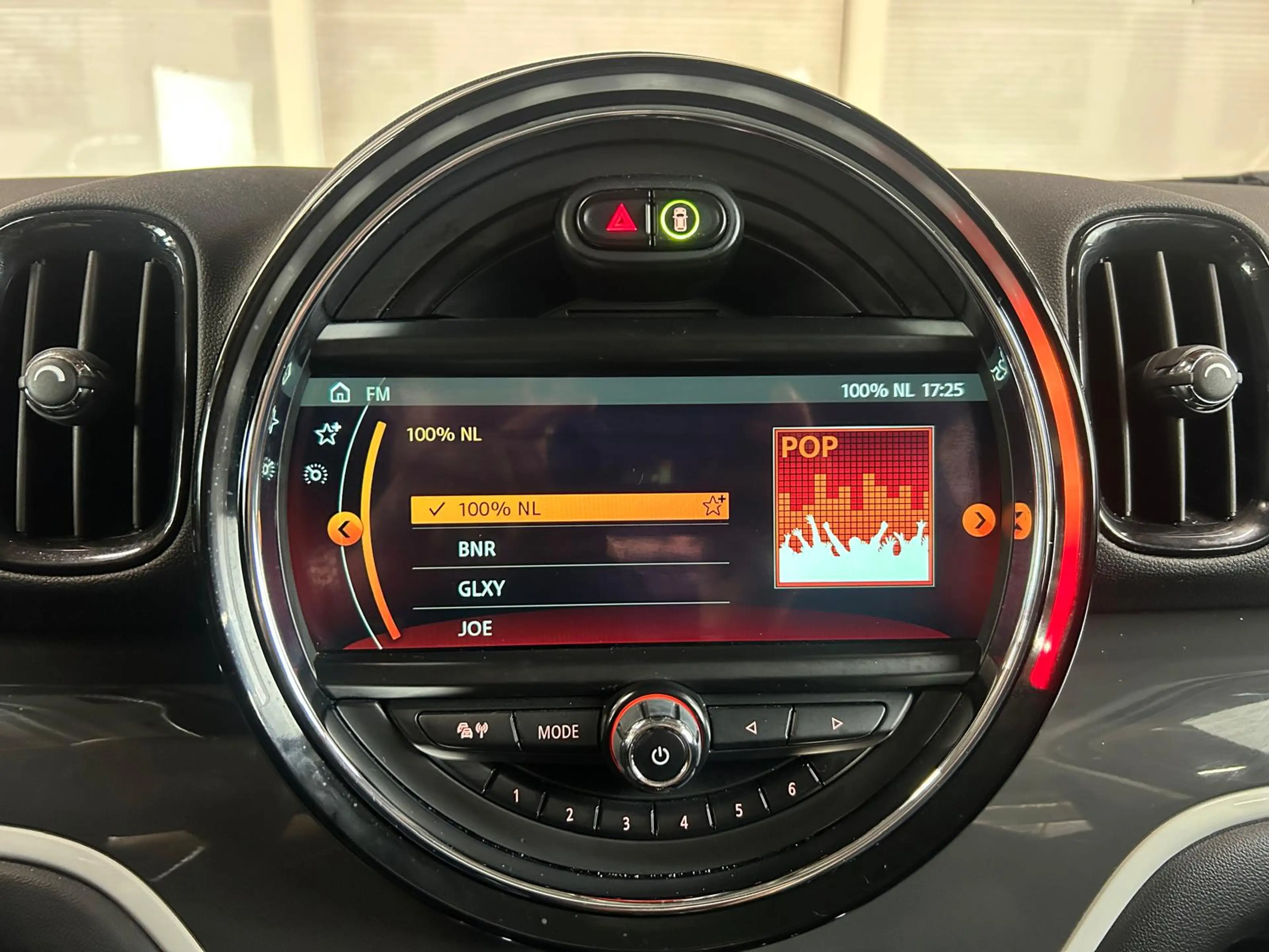 MINI Cooper Countryman 1.5 ALL4 Salt — photo 9
