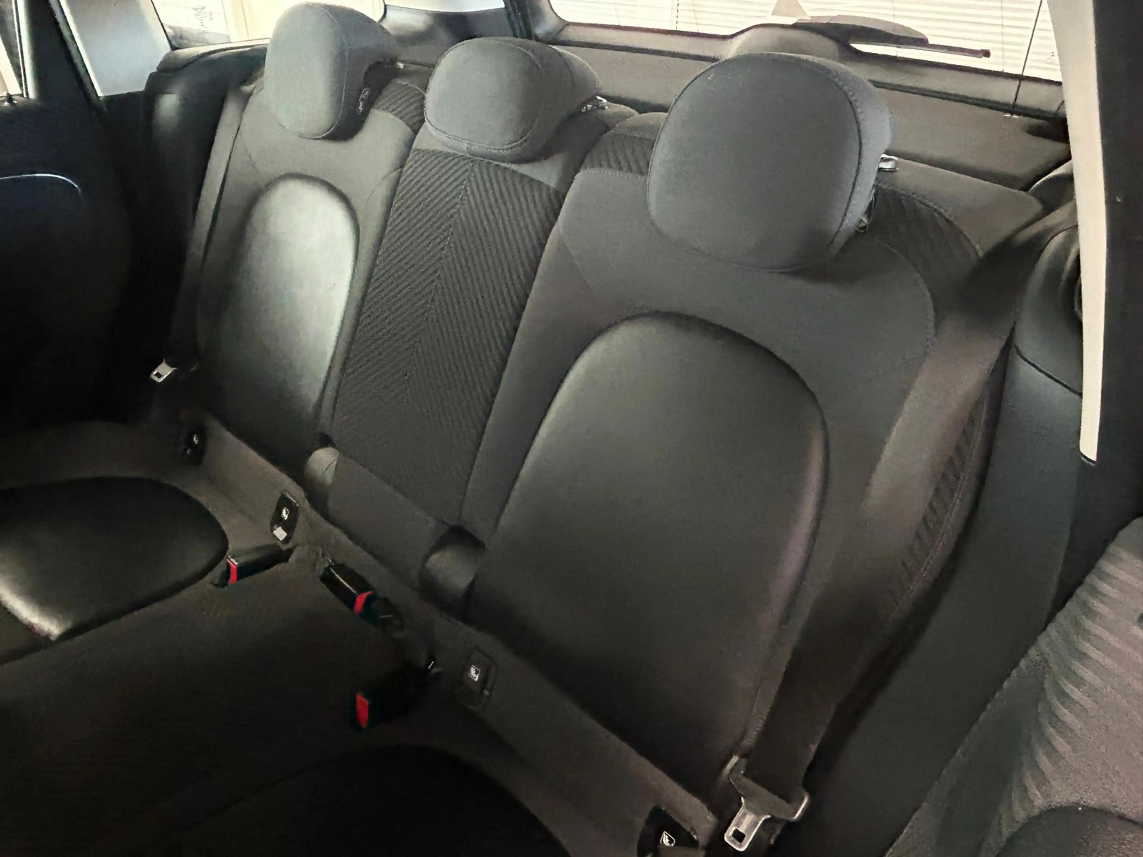 MINI Cooper Countryman 1.5 ALL4 Salt — photo 19