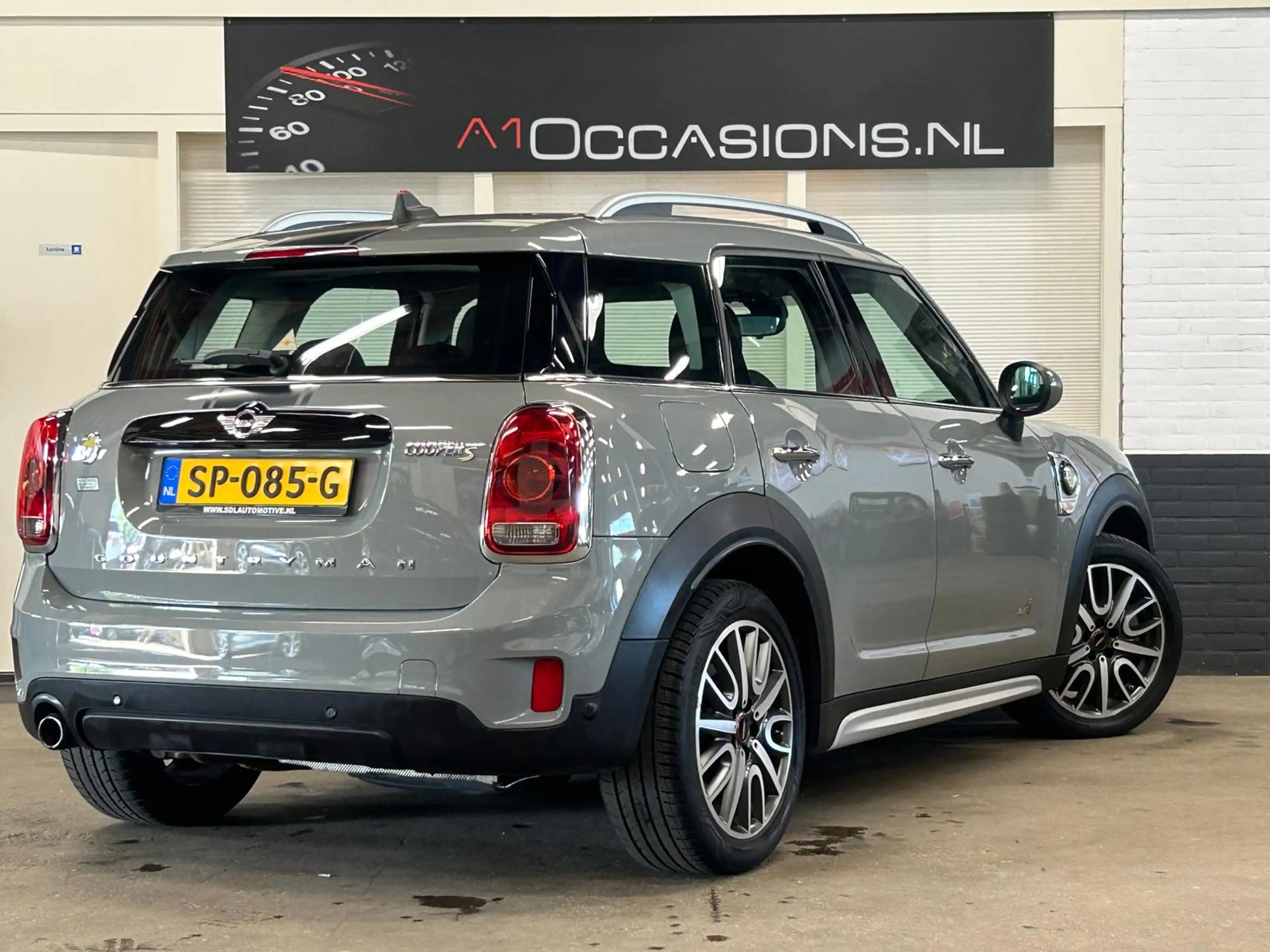 MINI Cooper Countryman 1.5 ALL4 Salt — photo 3