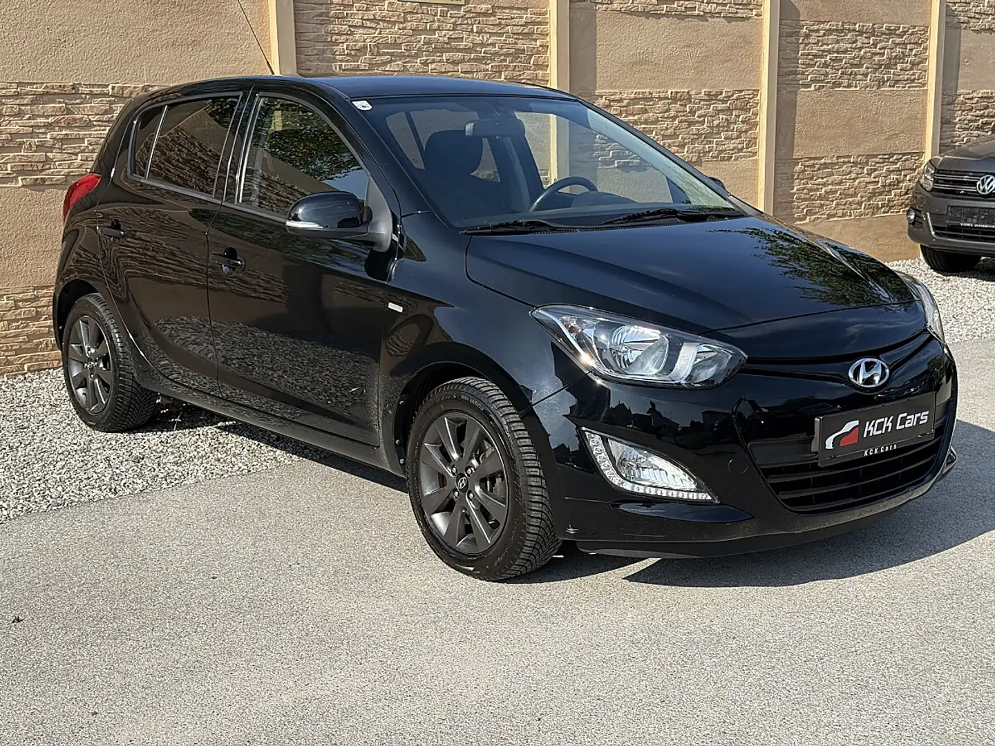 Hyundai i20 go 1,25 CVVT Schwarz - 1