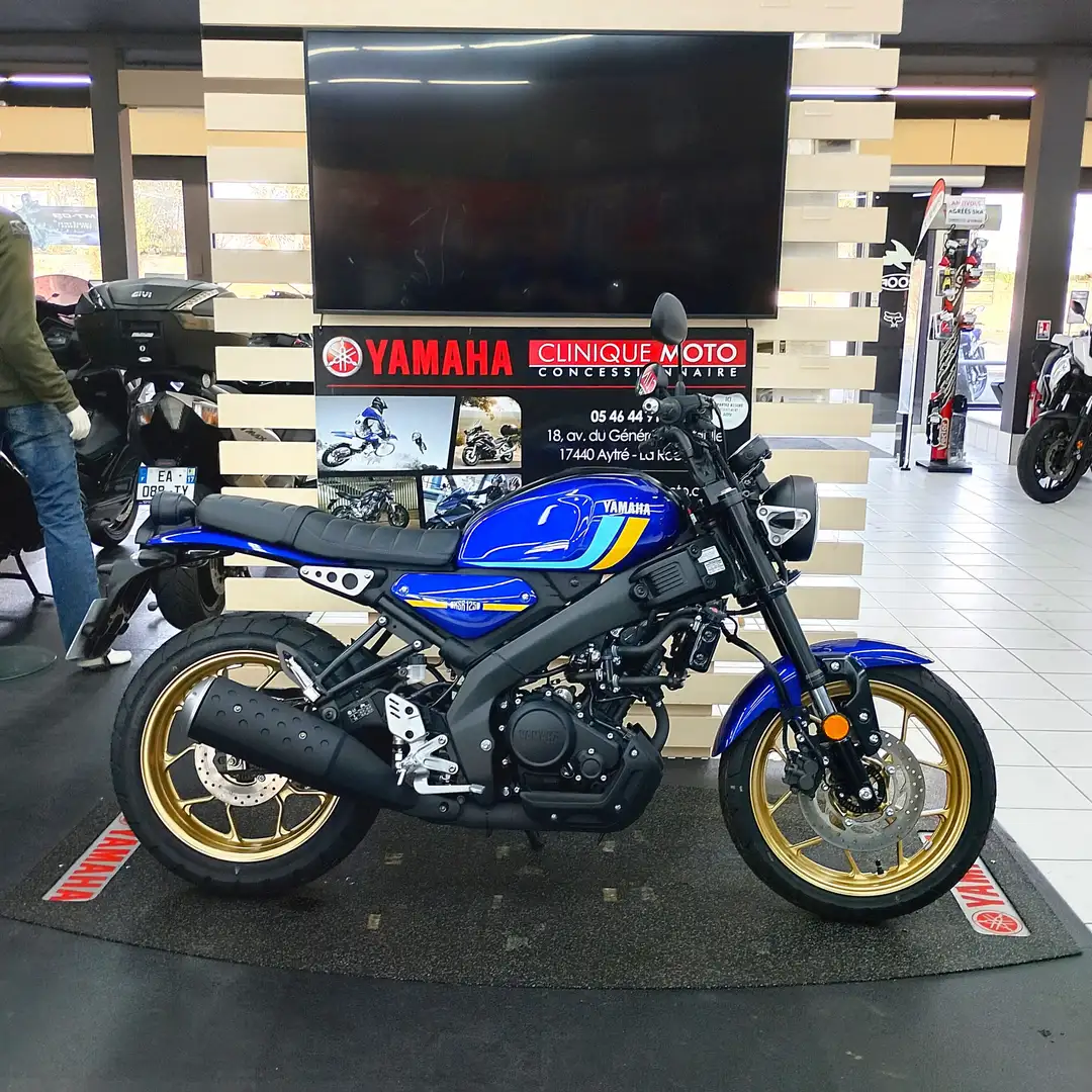 Yamaha XSR 125 Bleu - 1
