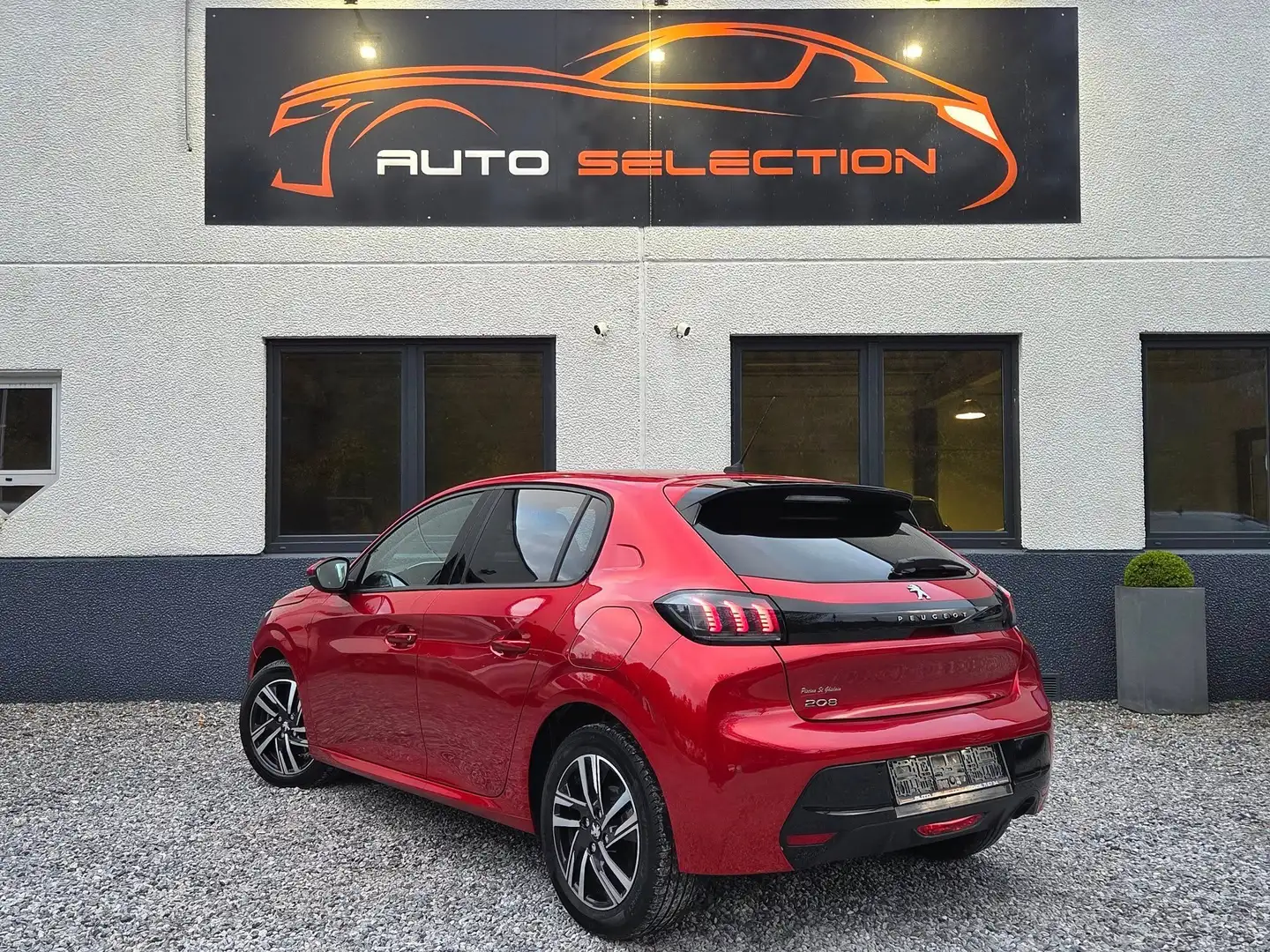 Peugeot 208 1.5 HDi Allure - 3D COCKPIT - LED - GRAND ECRAN Rood - 2