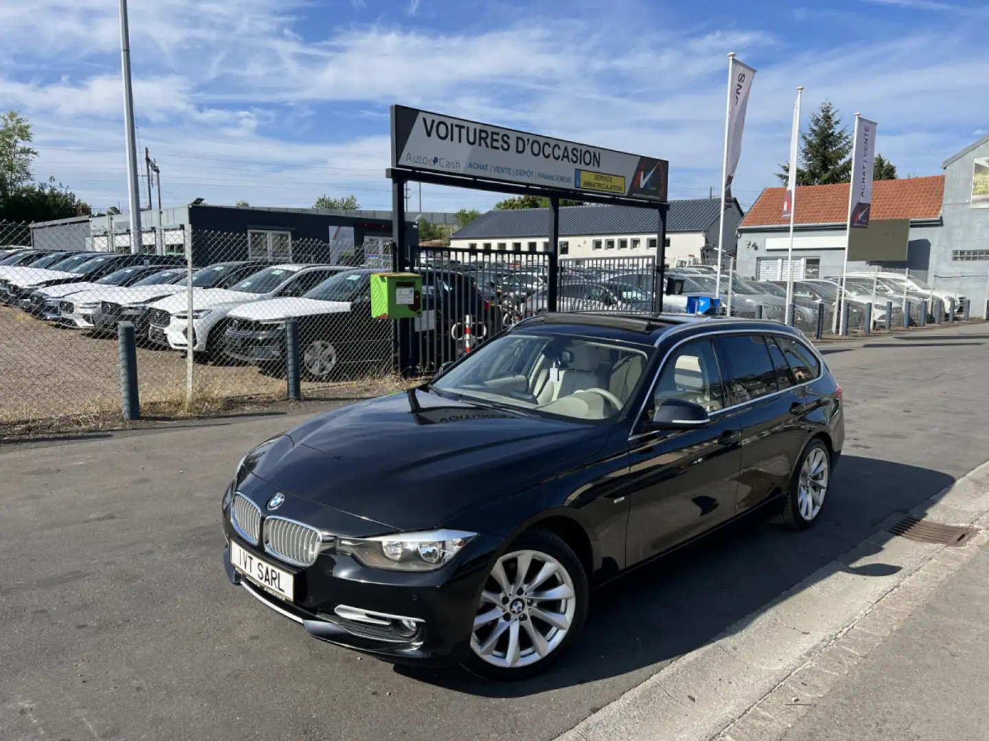 BMW 318 d Touring Modern Line Noir - 1