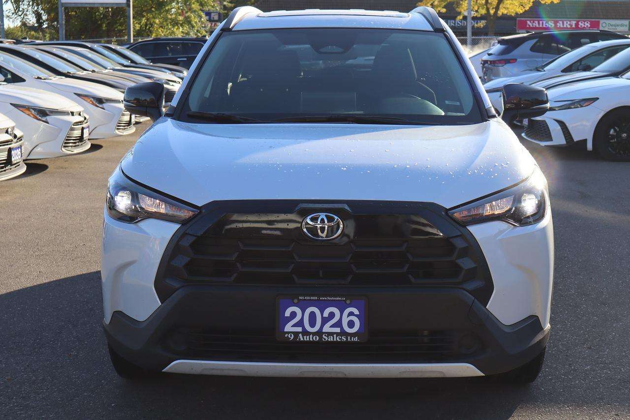 2026 Toyota Corolla Cross LE AWD — photo 2