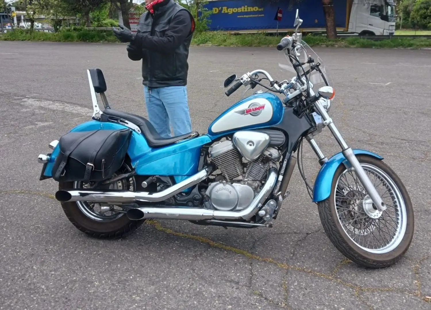 Honda Shadow 600 Modrá - 1
