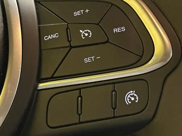 Fiat 500x view 11
