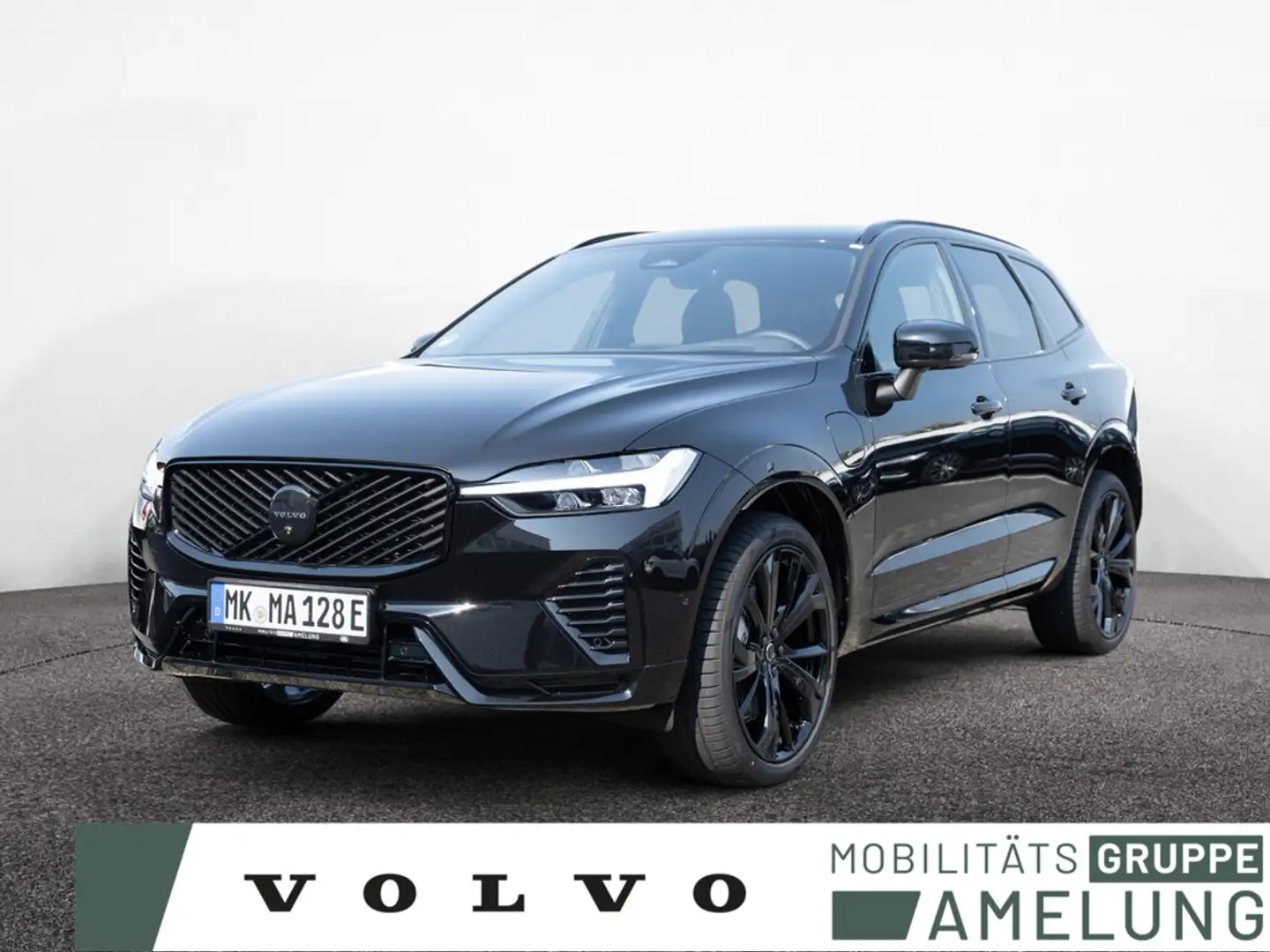 Volvo XC60 T8 AWD Plus Black Edition Plug-In 360° Zwart - 1