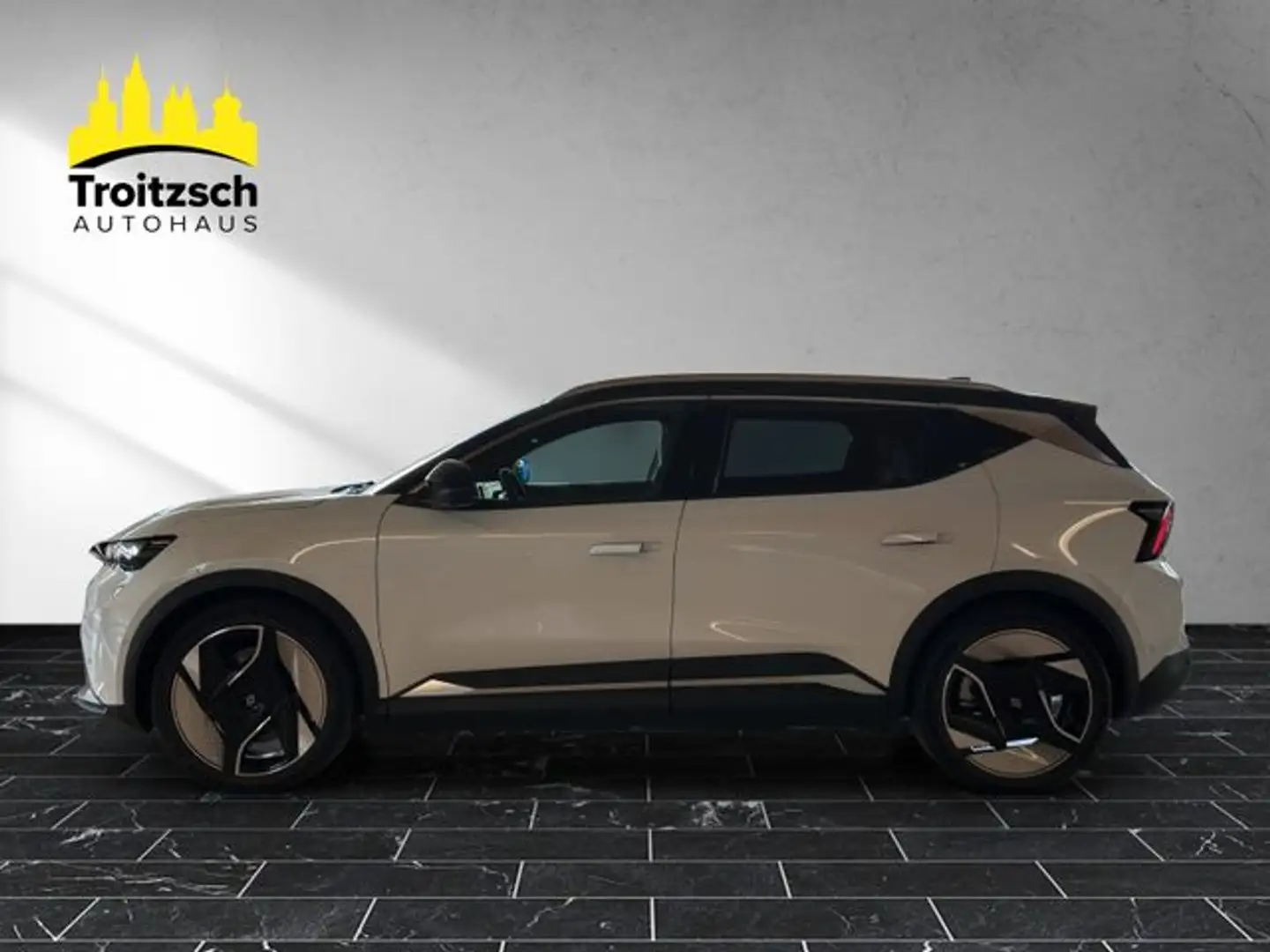Renault Scenic E-Tech Electric 220 Long Range Iconic  220 Long Ra - 2