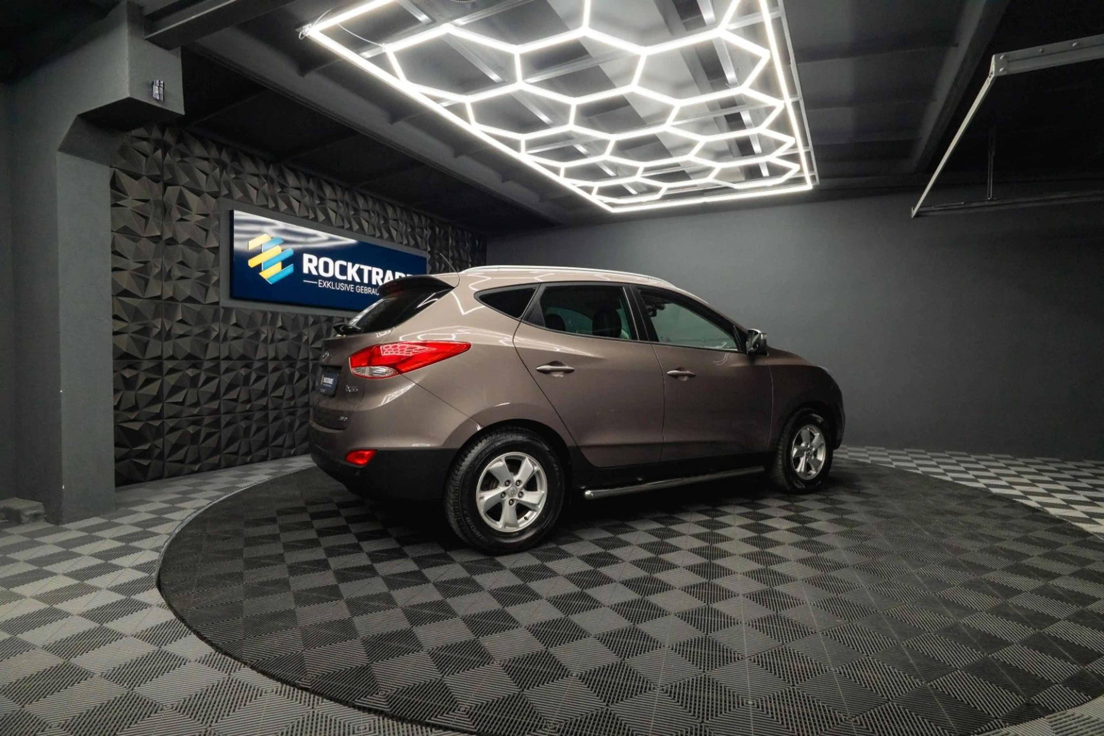 Hyundai iX35 2.0 Premium 4x4 AWD LPG | TÜV Neu | Kamera — photo 11