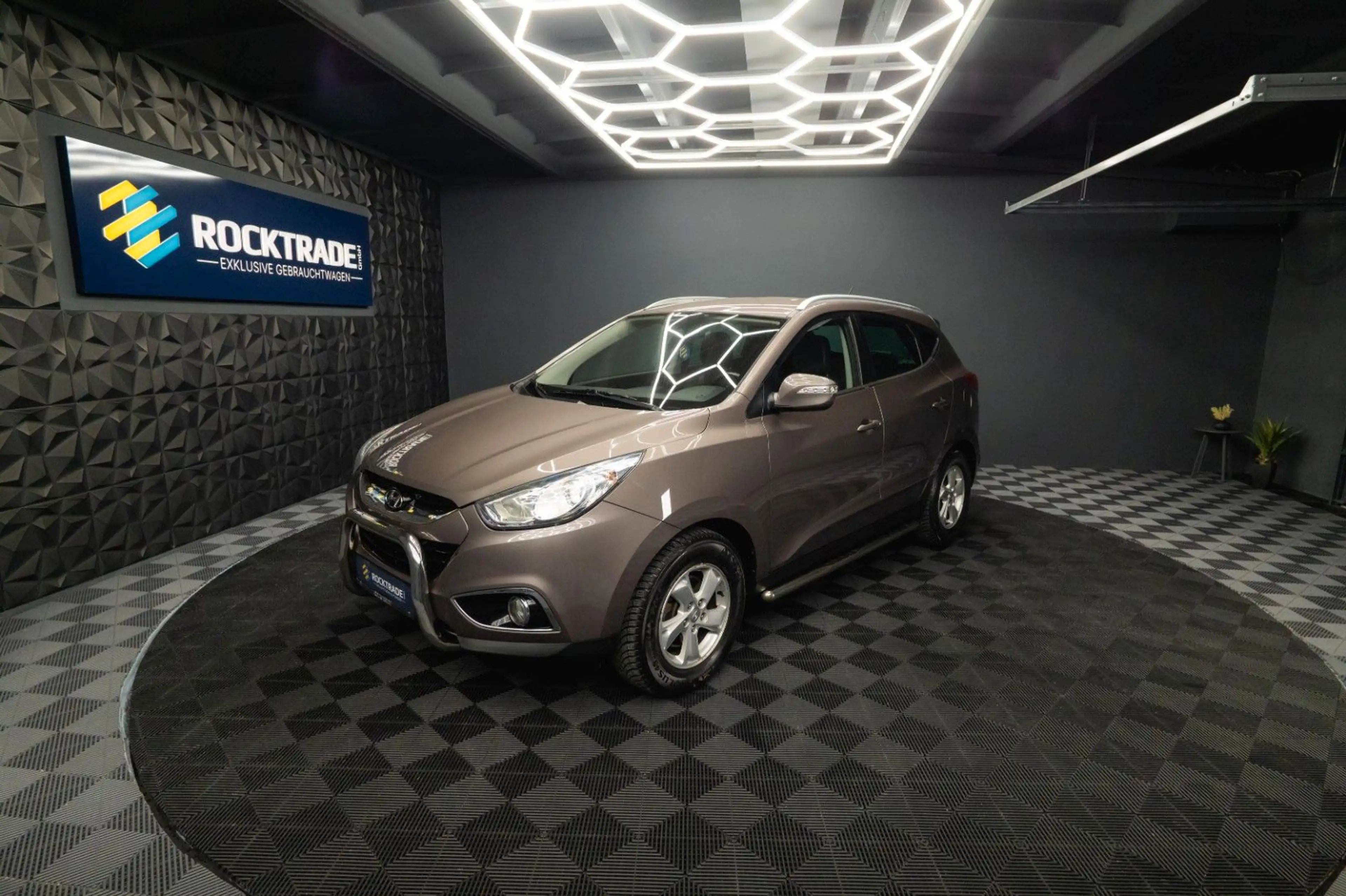 Hyundai iX35 2.0 Premium 4x4 AWD LPG | TÜV Neu | Kamera — photo 2
