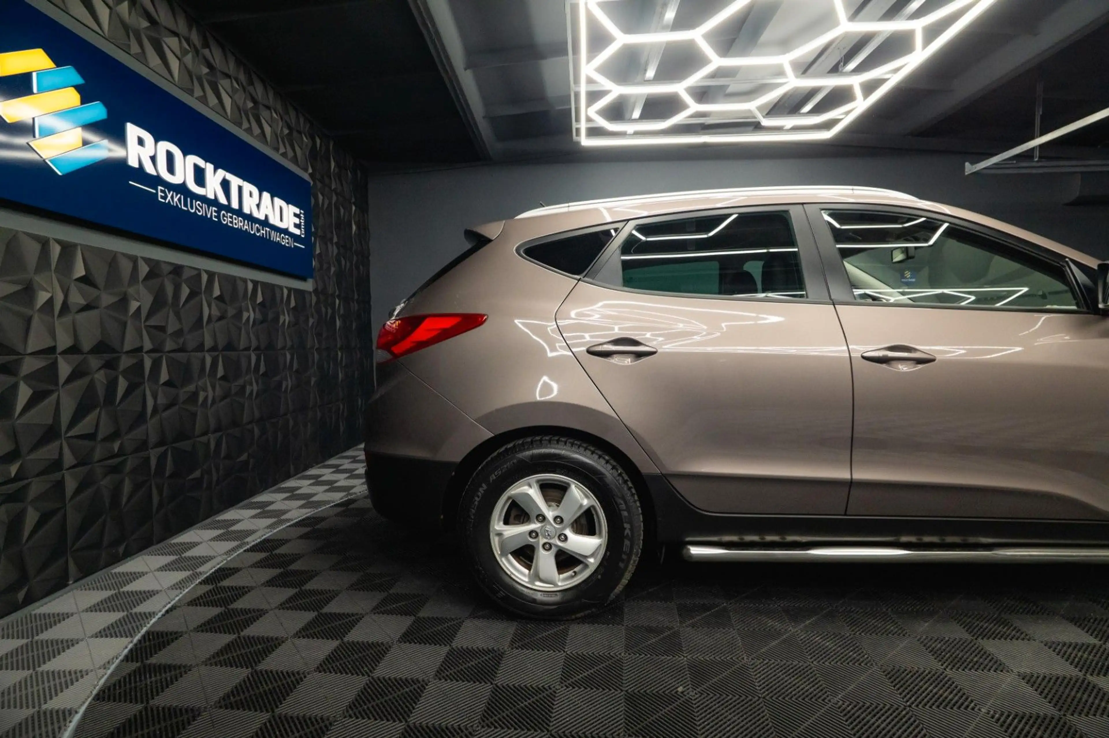 Hyundai iX35 2.0 Premium 4x4 AWD LPG | TÜV Neu | Kamera — photo 9