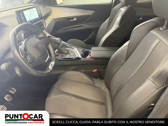 Peugeot 3008 view 19