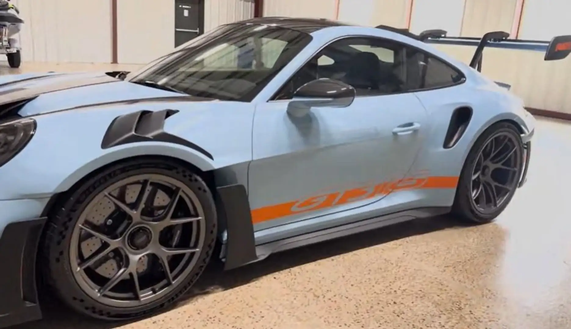 Porsche 992 GT3 RS Weissach Coupe Bleu - 1