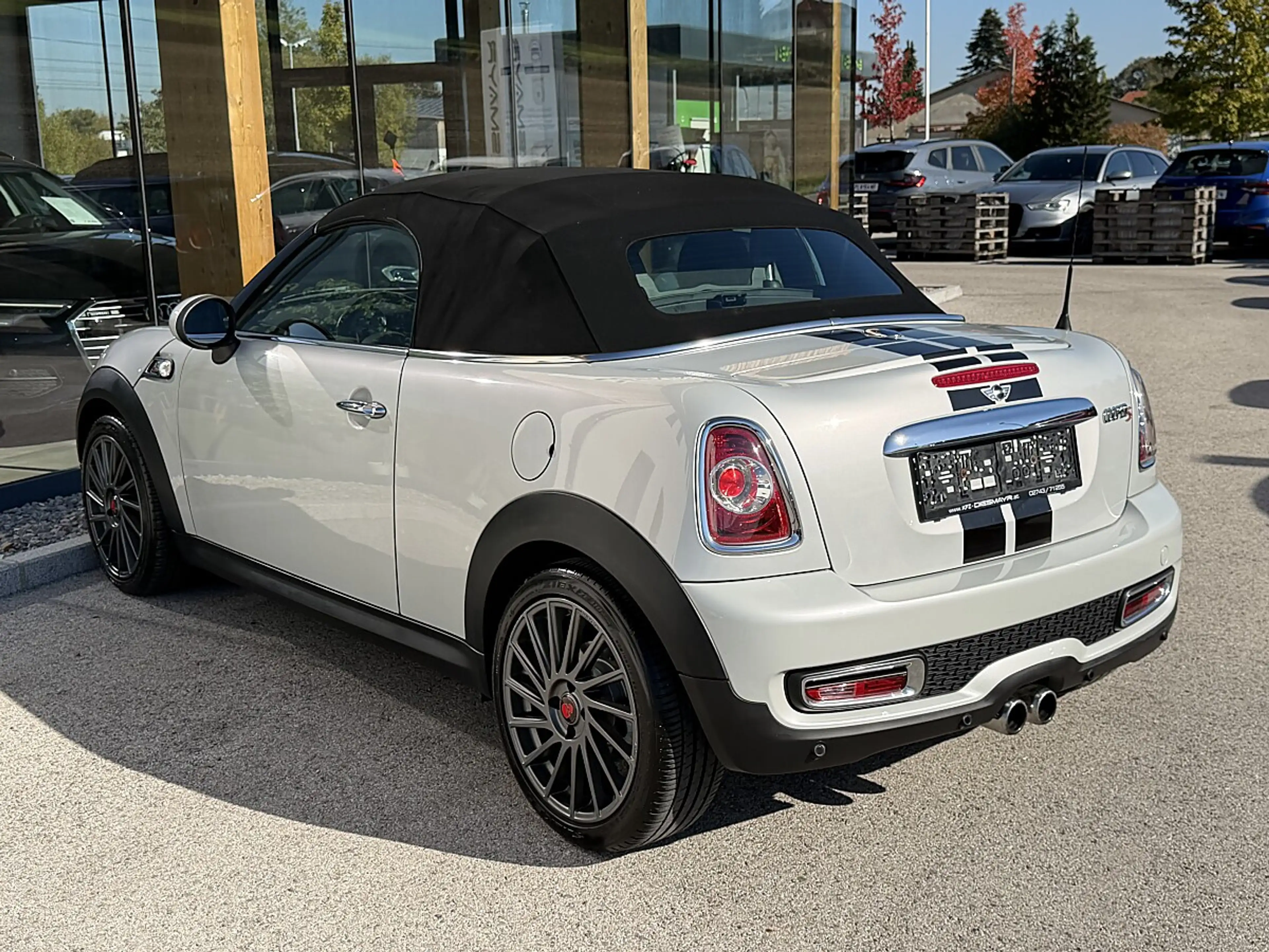 MINI Cooper S Roadster Mini R59 Roadster Cooper S — photo 4