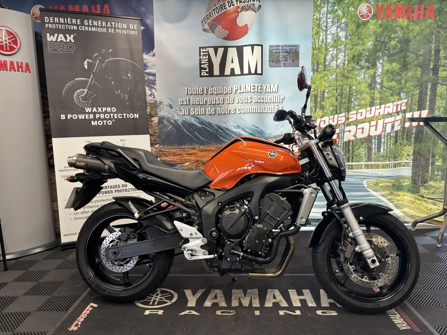 Yamaha FZ 6 Orange - 1