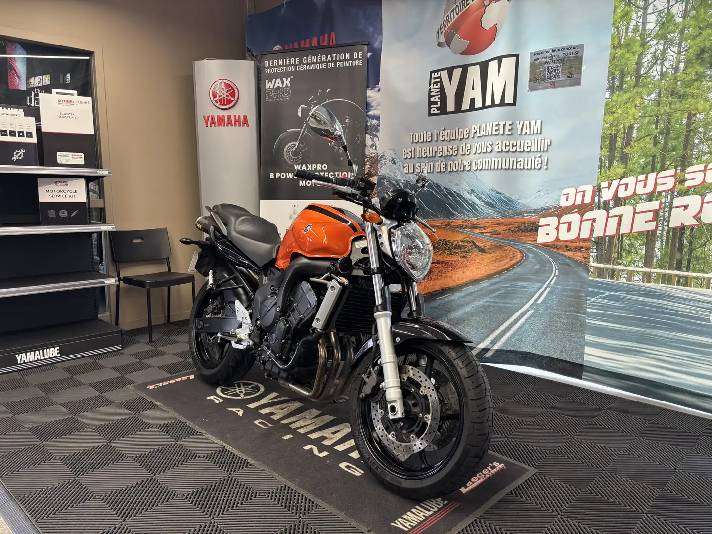 Yamaha FZ 6 Orange - 2