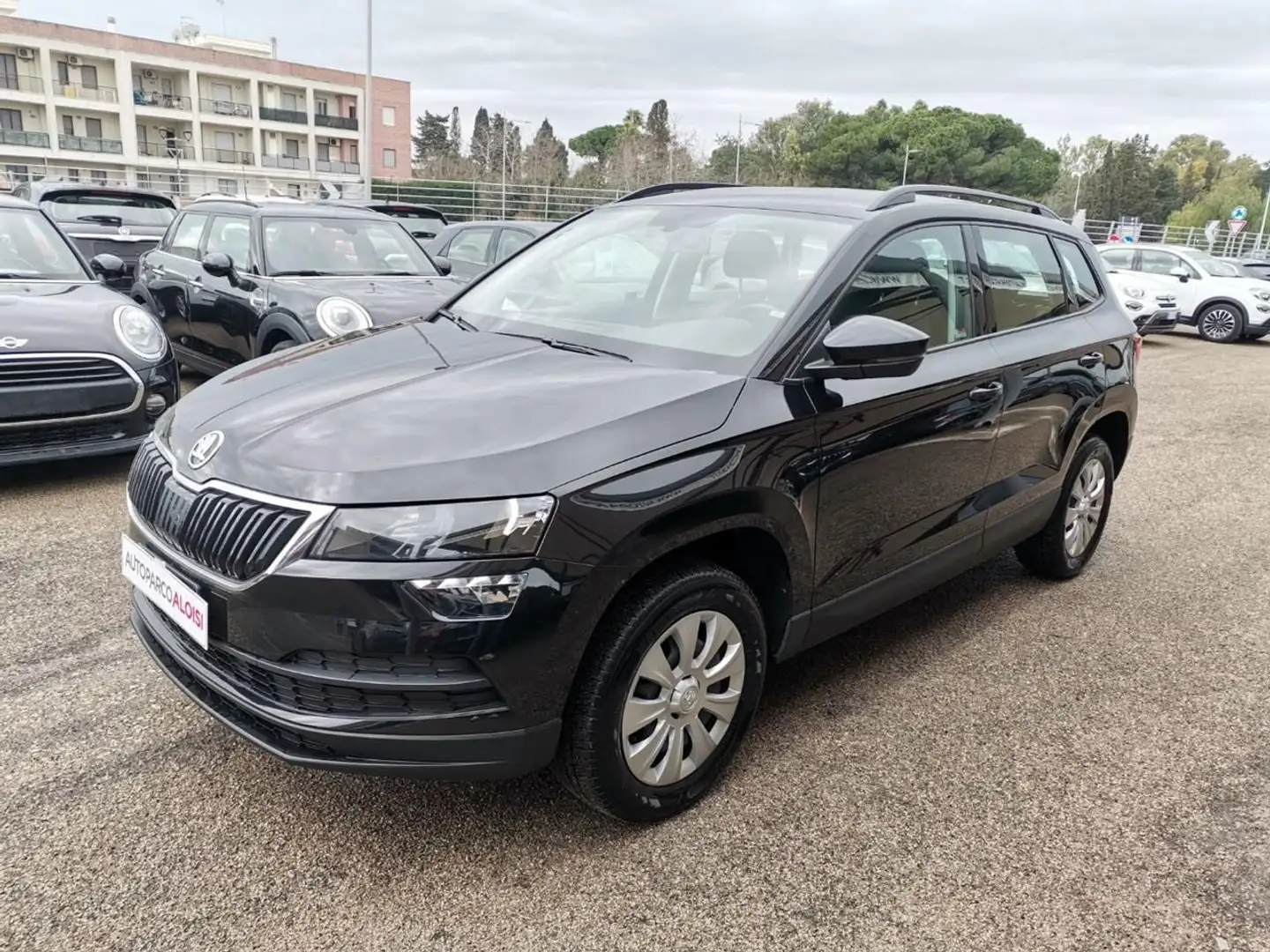 Skoda Karoq 1.0 TSI 110 CV Nero - 1