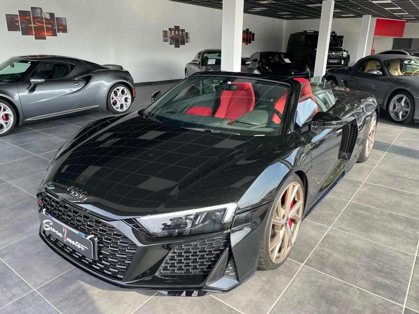 Audi R8 Spyder V10 RWD S tronic performance SUB. LEASING Чорний - 2