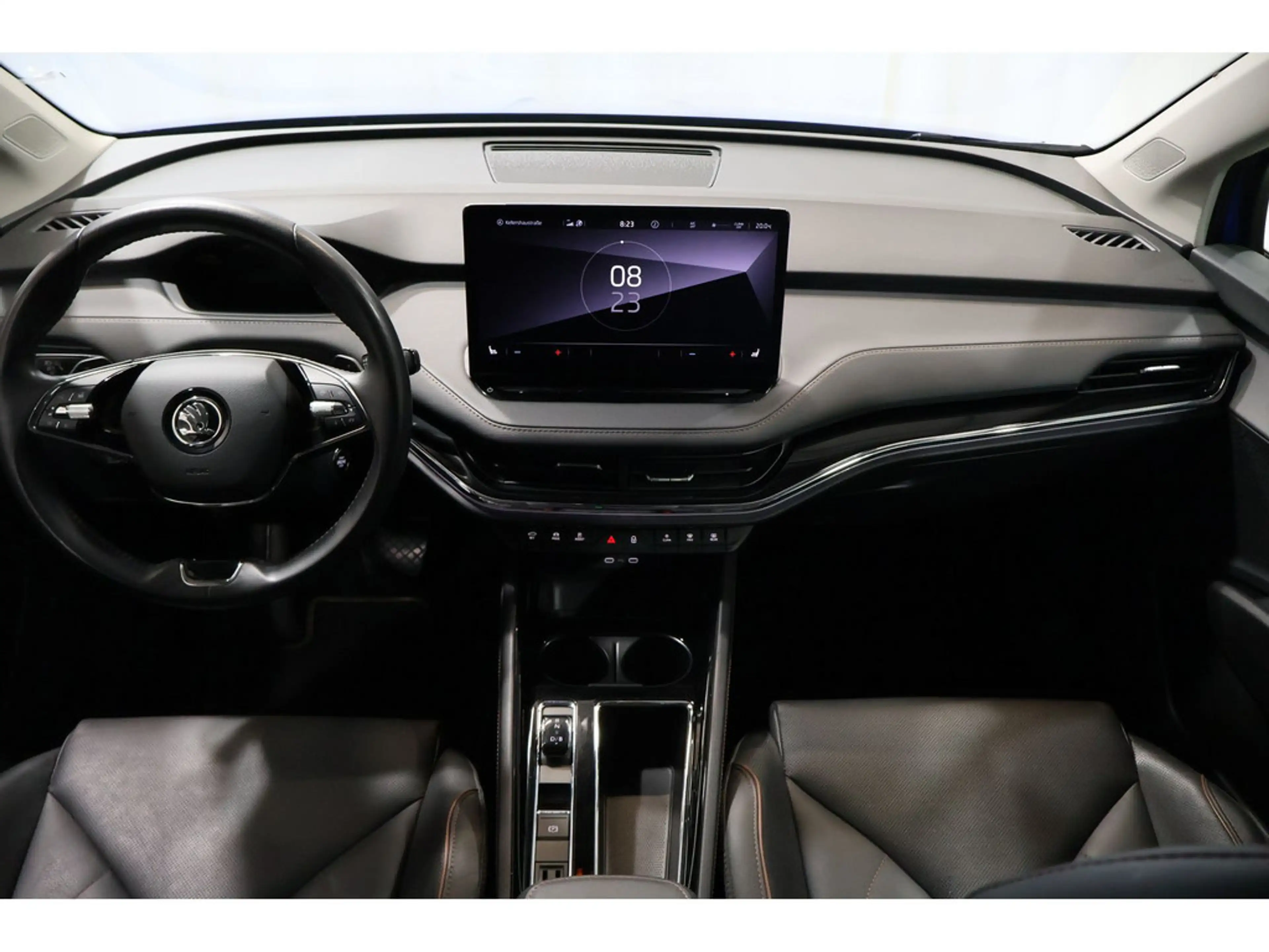 Skoda Enyaq 60 Suite WäPu,LED,Navi,Cam,BlindSpot,AC — photo 8
