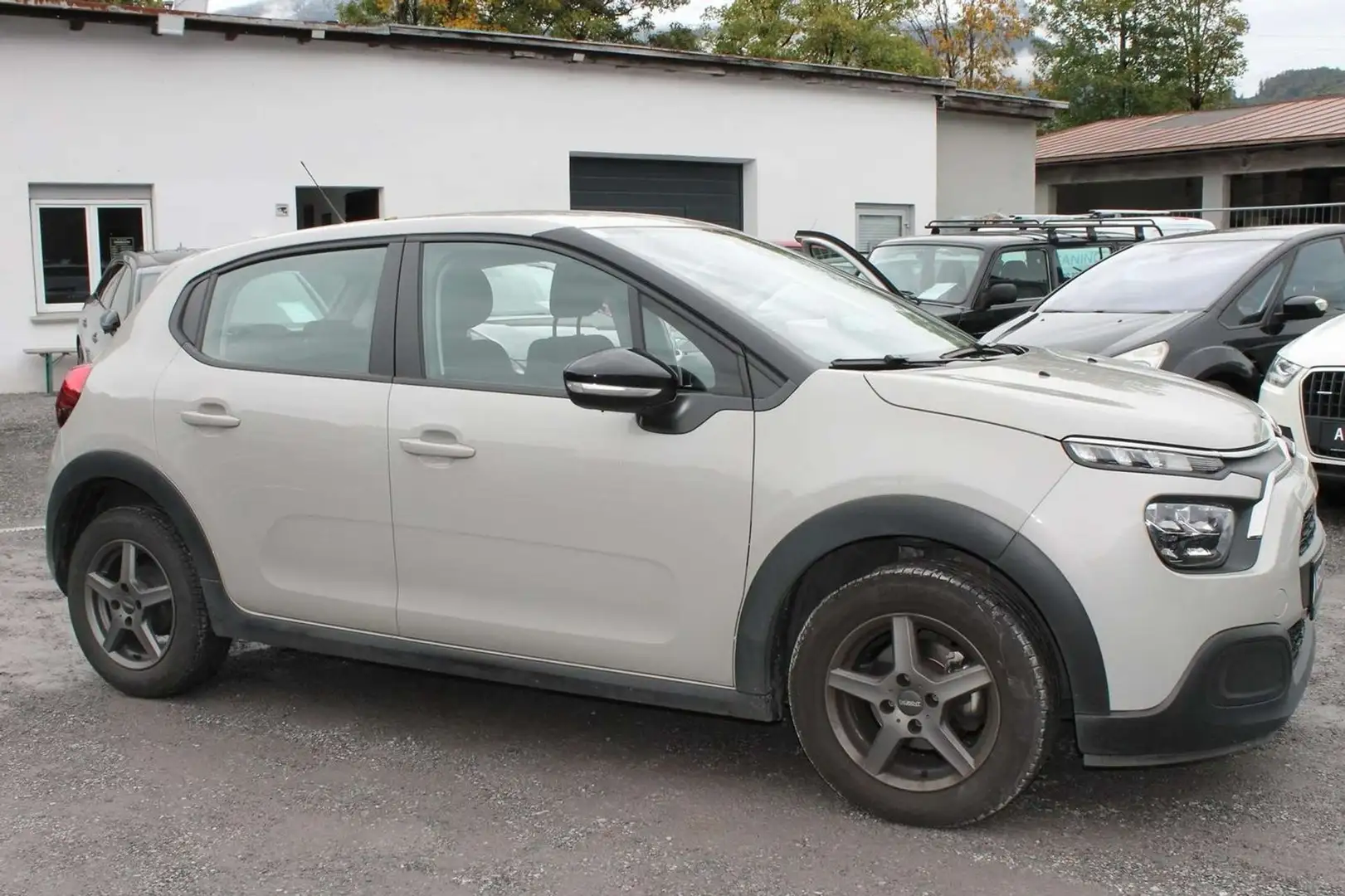 Citroen C3 Aircross Feel Grau - 2