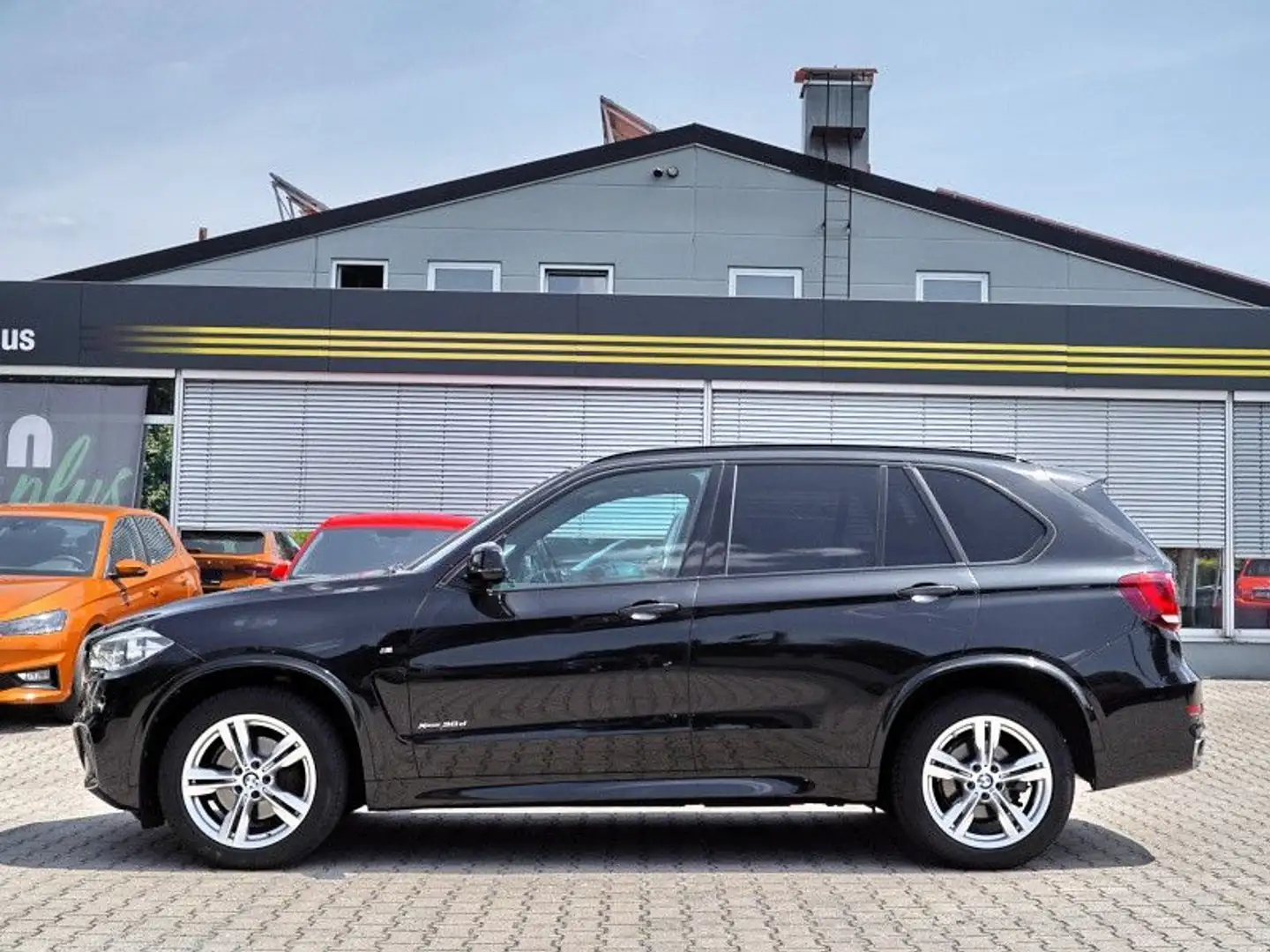 BMW X5 Baureihe X5 xDrive 30 d*PAKET M+ 7SITZER Schwarz - 2