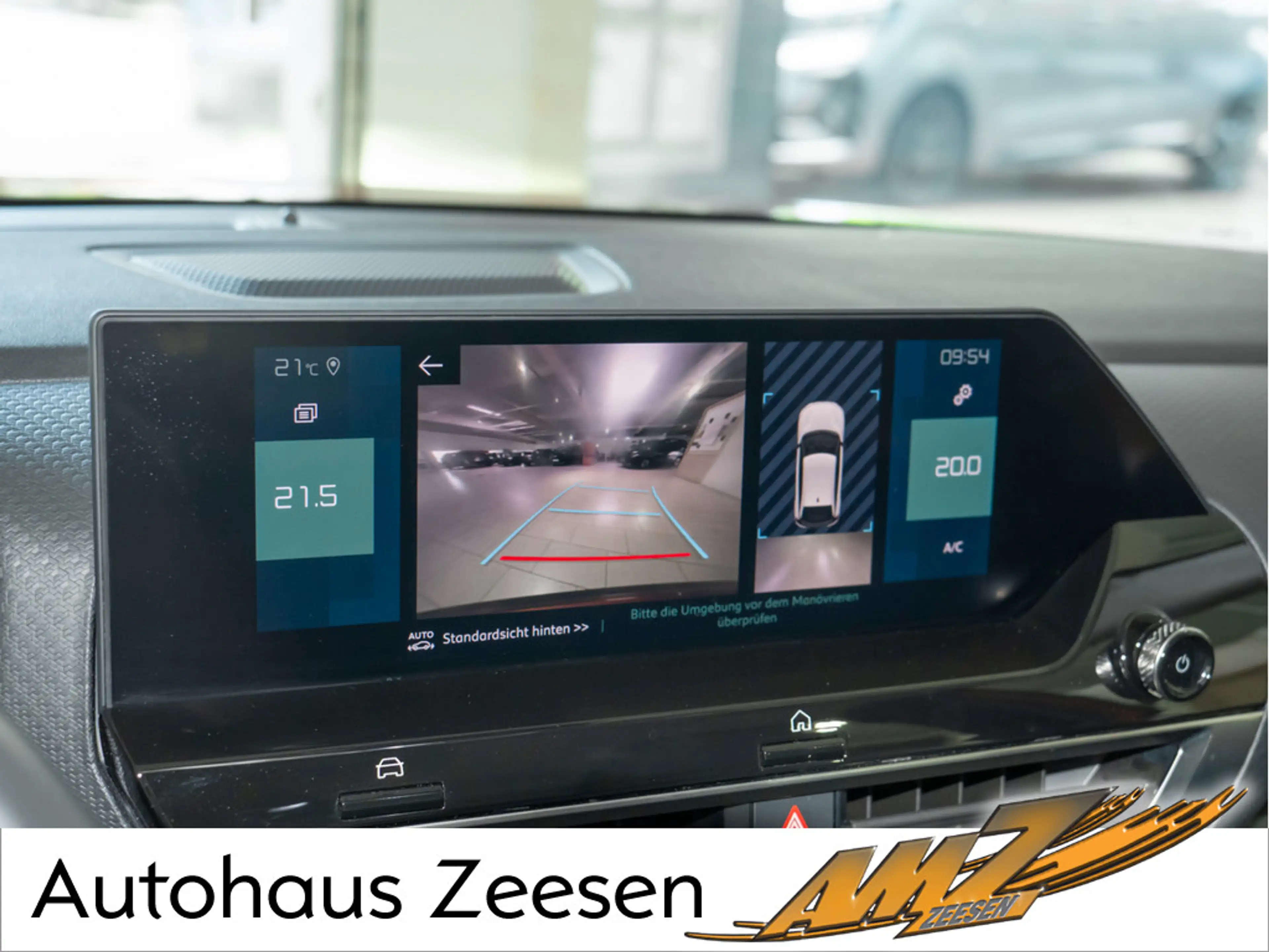 Citroen E-C4 Electric — photo 11