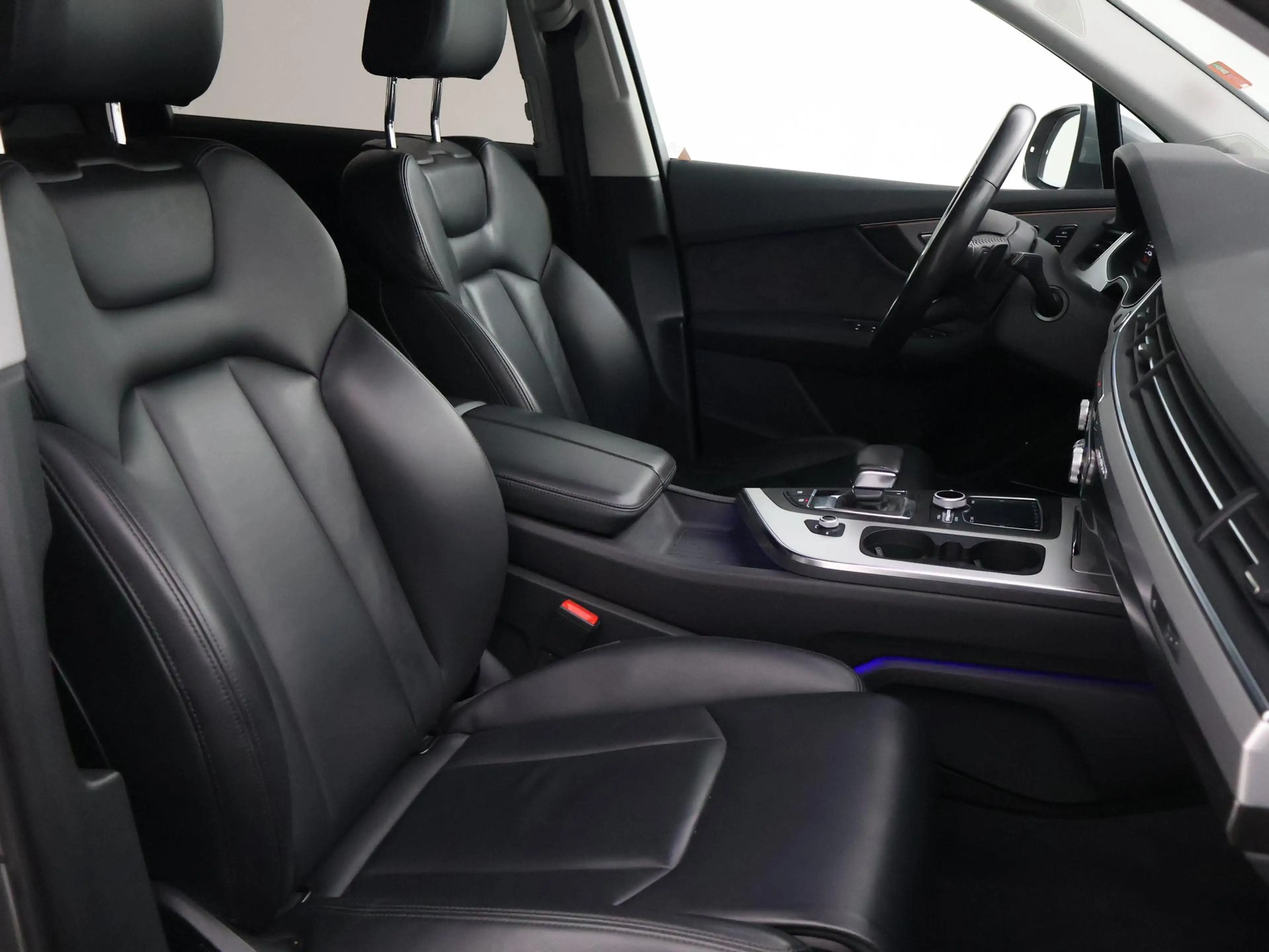 Audi Q7 e-tron 3.0 TDI 374 PK + TREKHAAK 3500 KG | LUCHTVERING | — photo 9