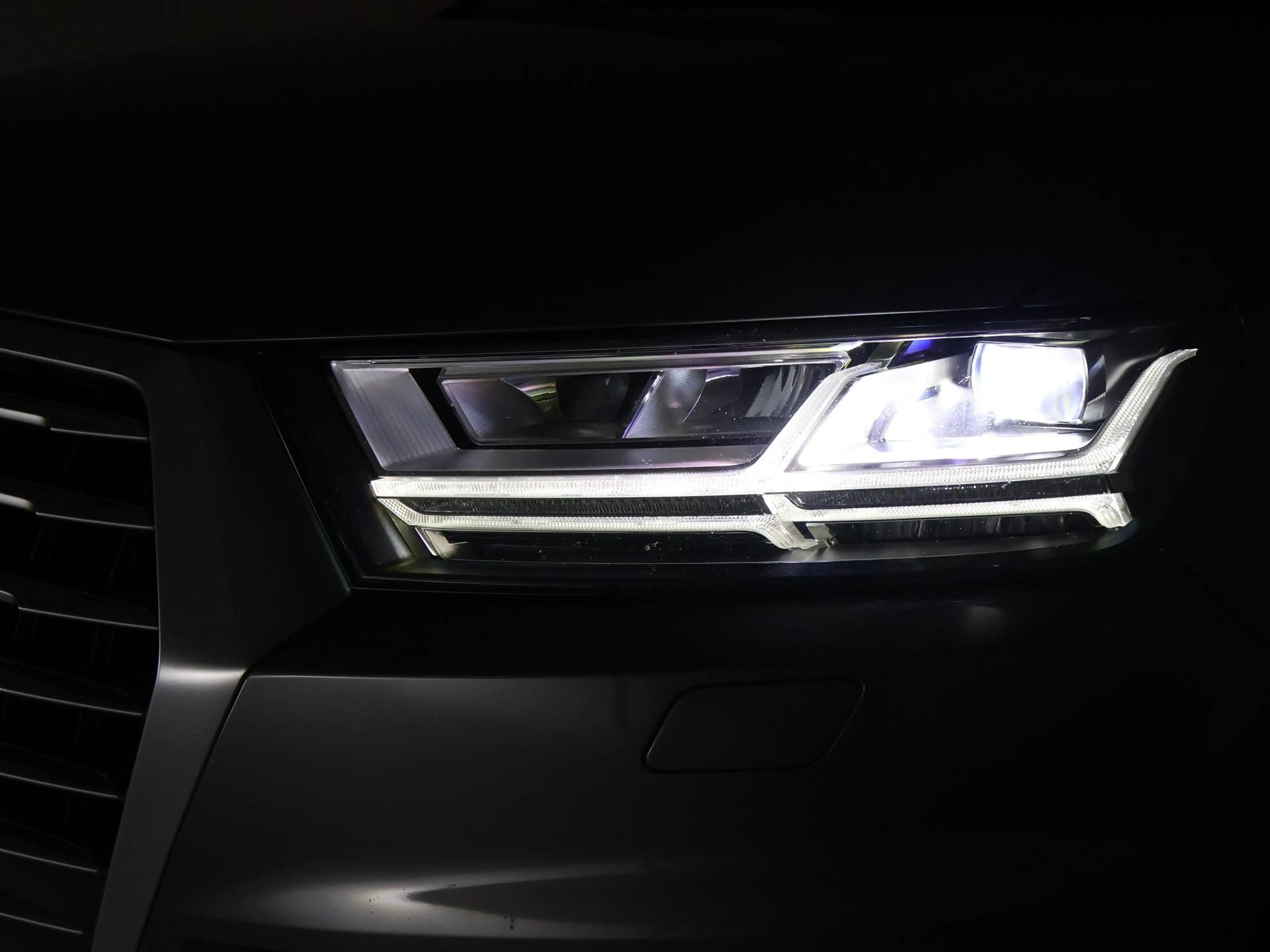 Audi Q7 e-tron 3.0 TDI 374 PK + TREKHAAK 3500 KG | LUCHTVERING | — photo 12