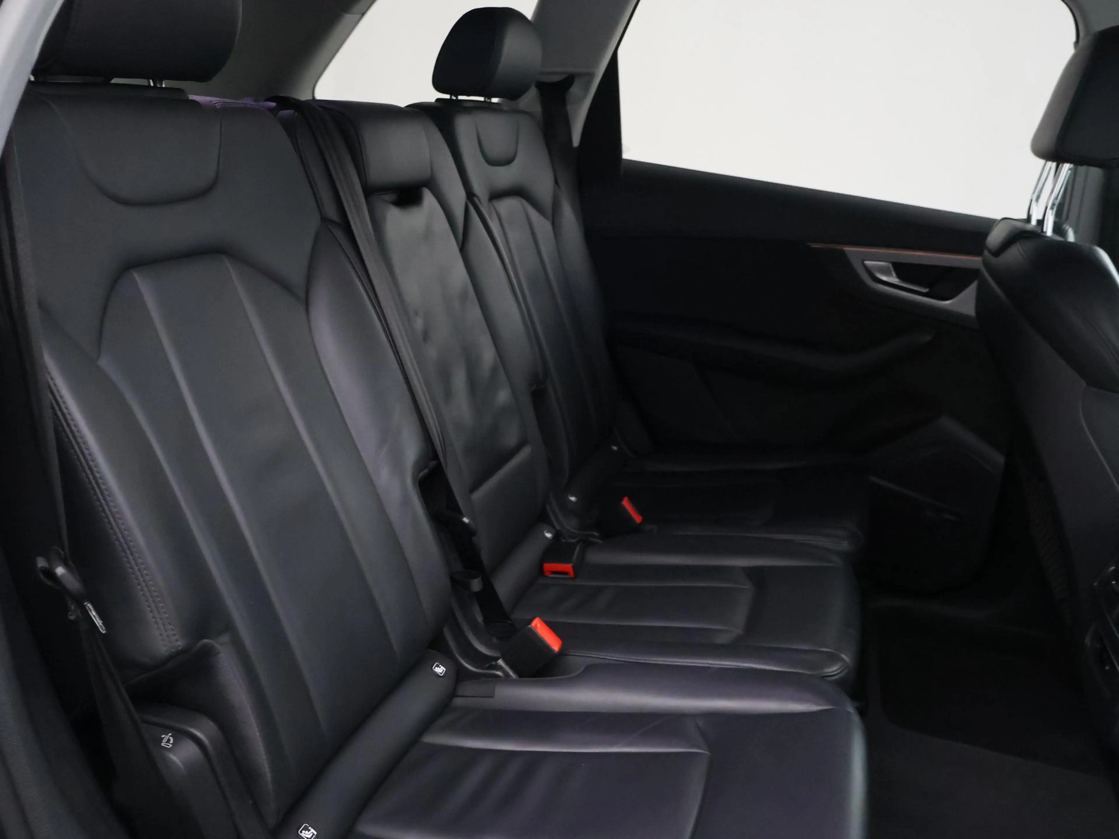 Audi Q7 e-tron 3.0 TDI 374 PK + TREKHAAK 3500 KG | LUCHTVERING | — photo 11