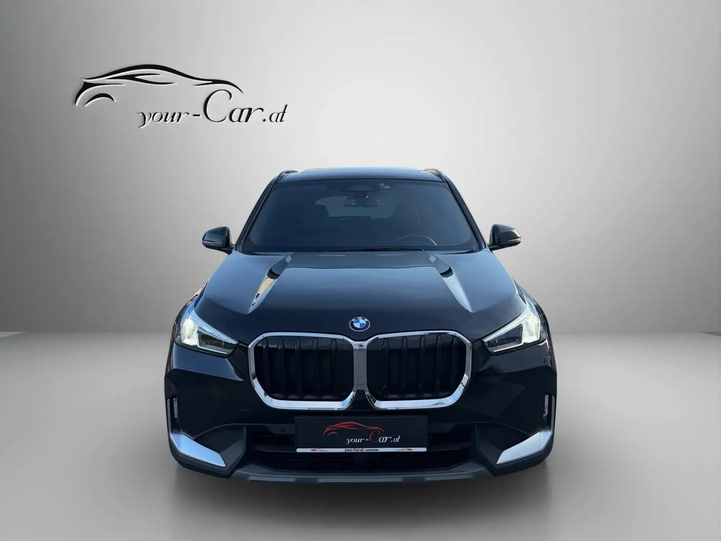 BMW X1 sDrive20i Aut. *PANO, AMBI, HIFI, LED, LEDER* Schwarz - 2
