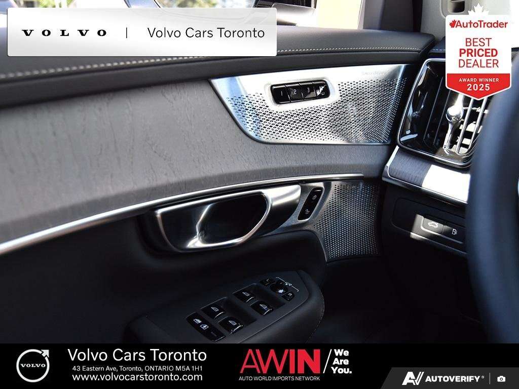 2026 Volvo XC90 T8 AWD Ultra Dark Theme 7-Seater thumb 17