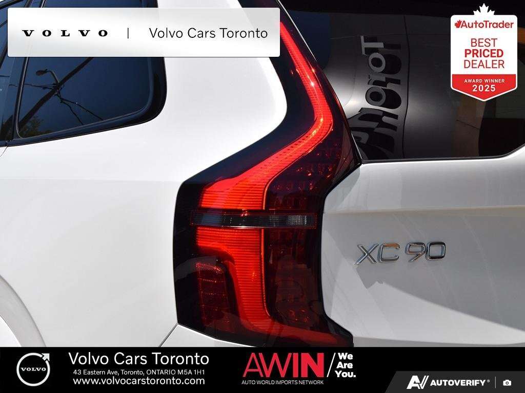 2026 Volvo XC90 T8 AWD Ultra Dark Theme 7-Seater thumb 11