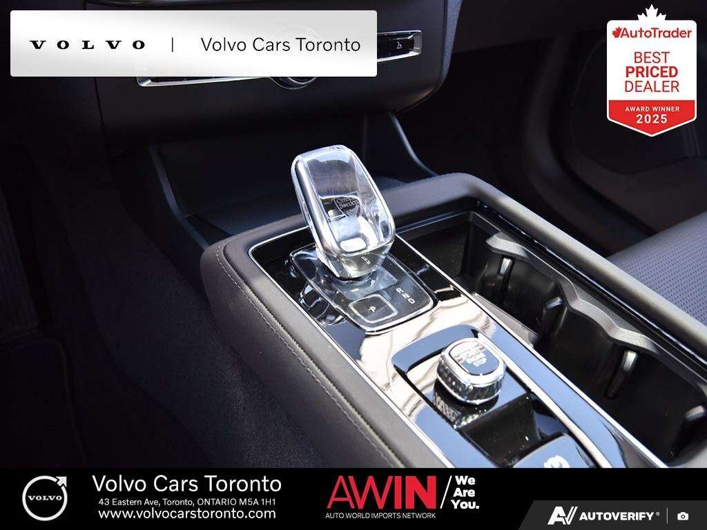 2026 Volvo XC90 T8 AWD Ultra Dark Theme 7-Seater thumb 19