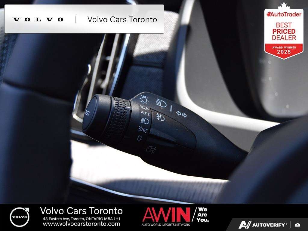 2026 Volvo XC90 T8 AWD Ultra Dark Theme 7-Seater thumb 15