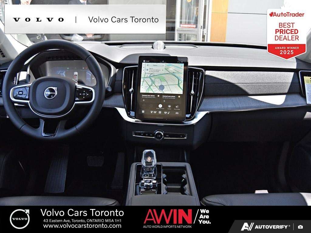 2026 Volvo XC90 T8 AWD Ultra Dark Theme 7-Seater thumb 26